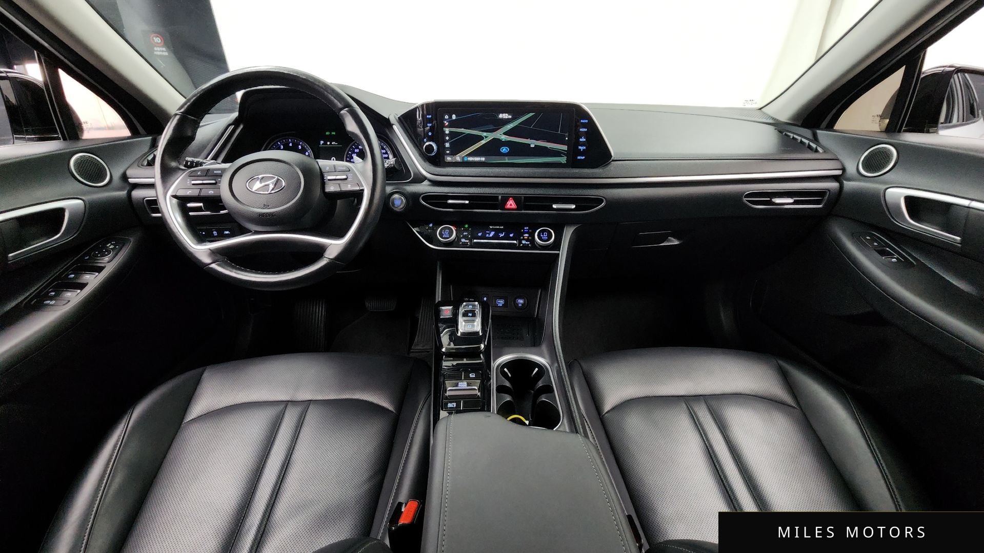 Hyundai Sonata 2022 — миниатюра 10