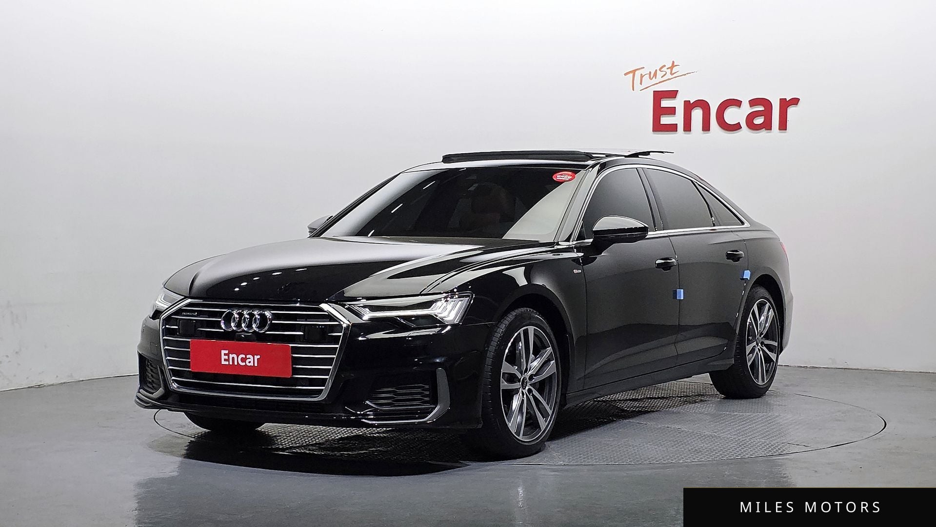 Audi A6 (C8) 2023 — фото 1 из 12