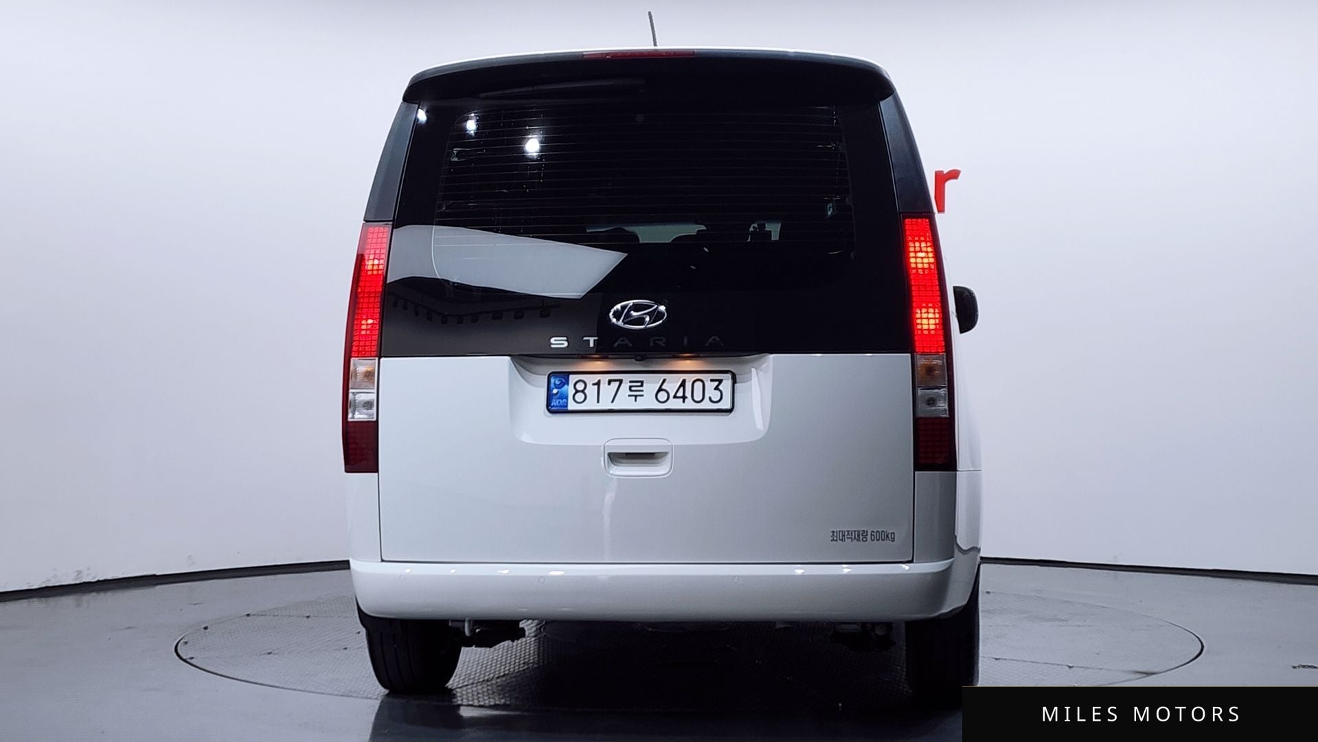 Hyundai Staria 2023 — миниатюра 4