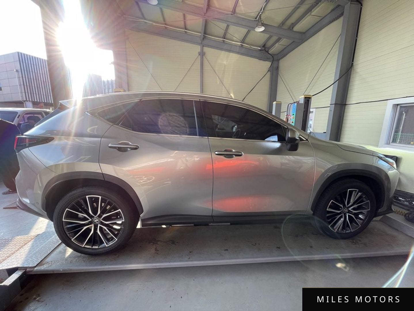 Лексус NX350h 2025 — миниатюра 4