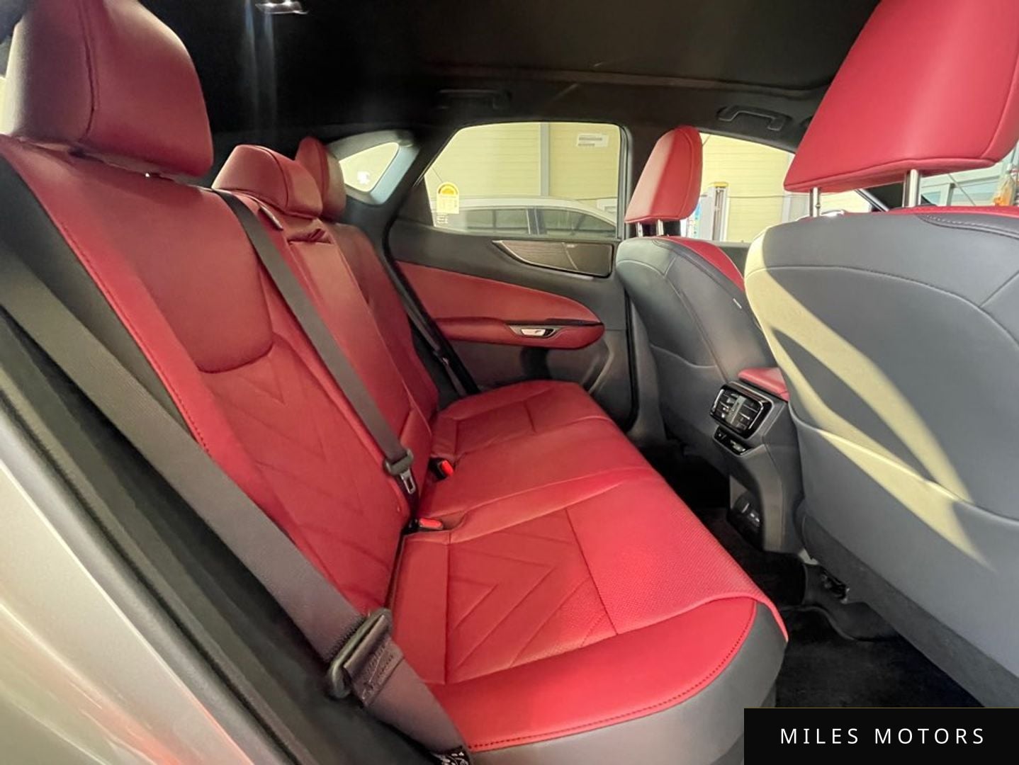 Лексус NX350h 2025 — миниатюра 10