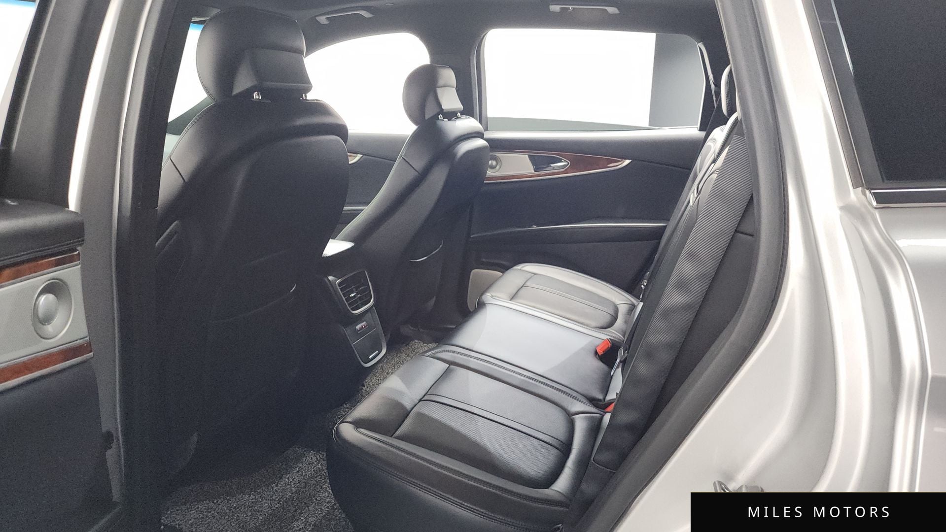 Lincoln MKX 2017 — миниатюра 11