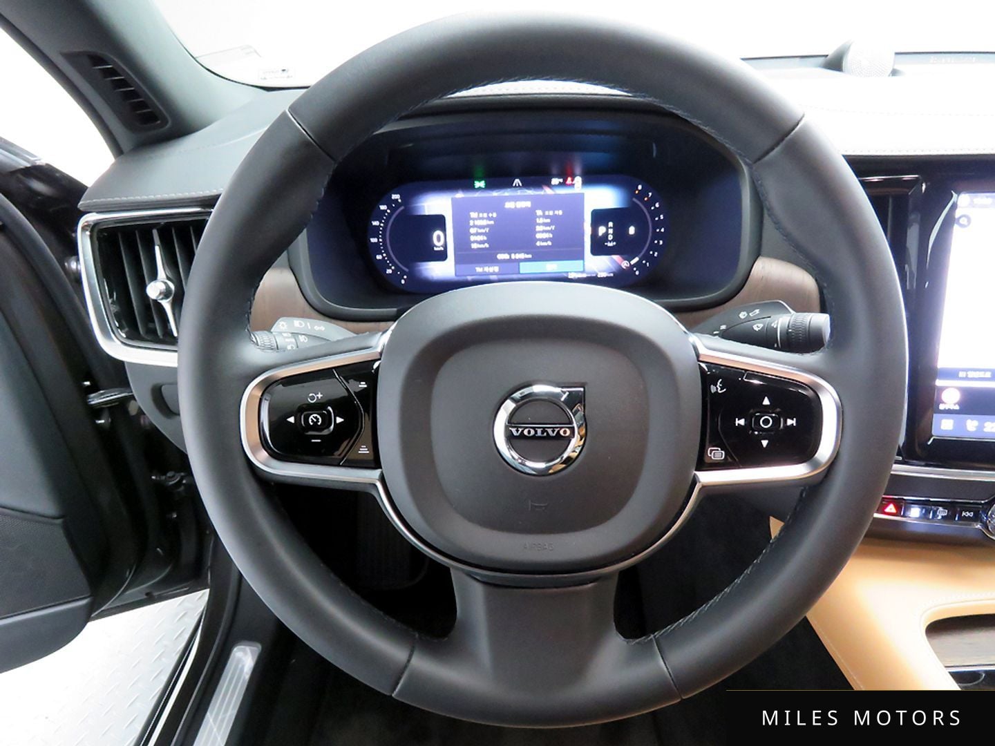 Volvo S90 2024 — миниатюра 9