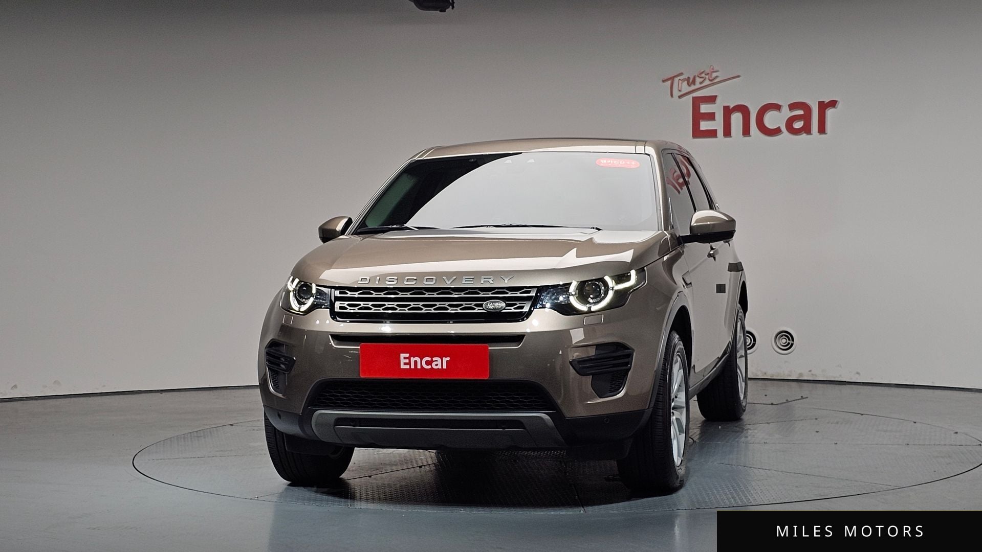Land Rover Discovery Sport 2017 — миниатюра 2