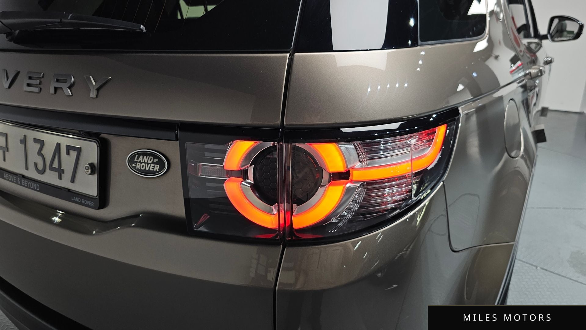 Land Rover Discovery Sport 2017 — миниатюра 8