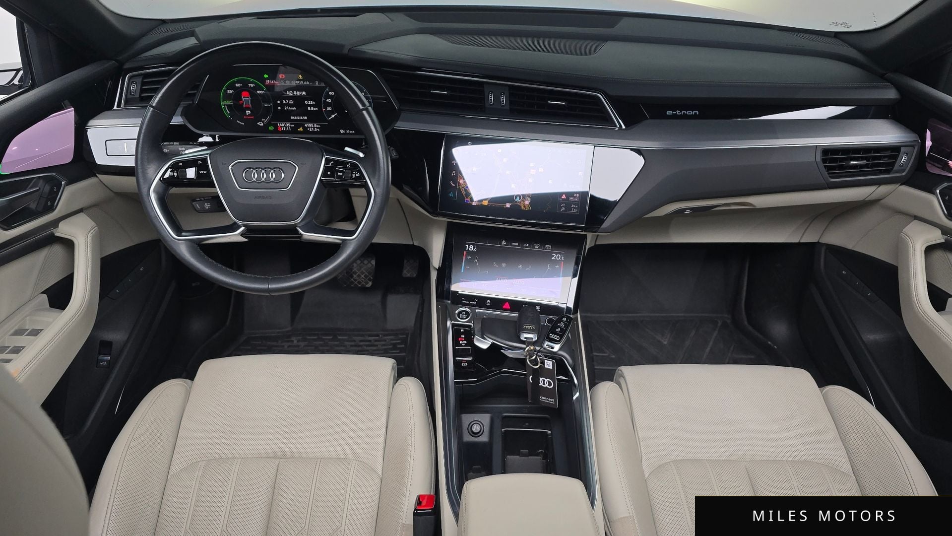 Audi e-tron 2022 — миниатюра 9
