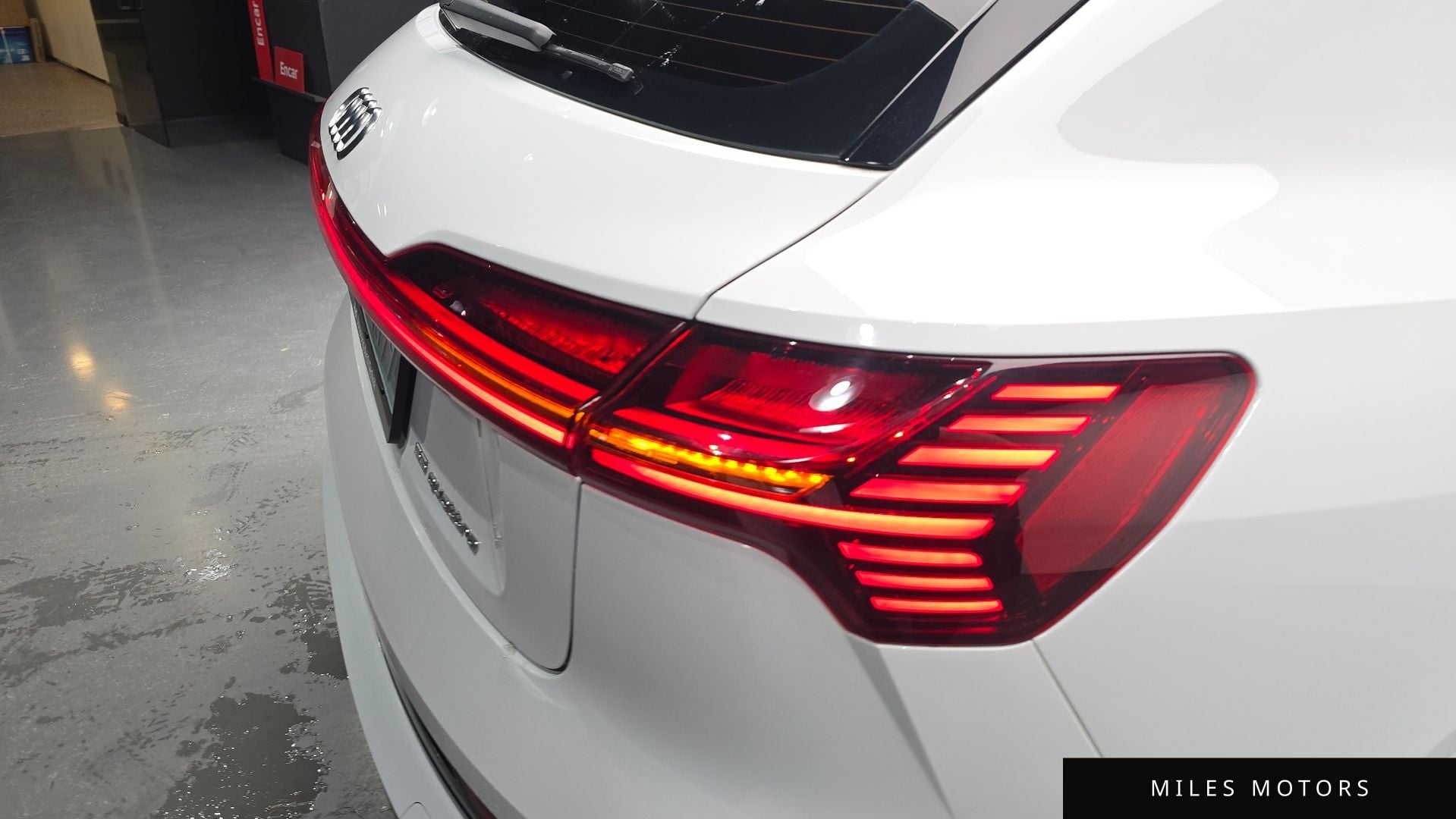 Audi e-tron 2022 — миниатюра 8