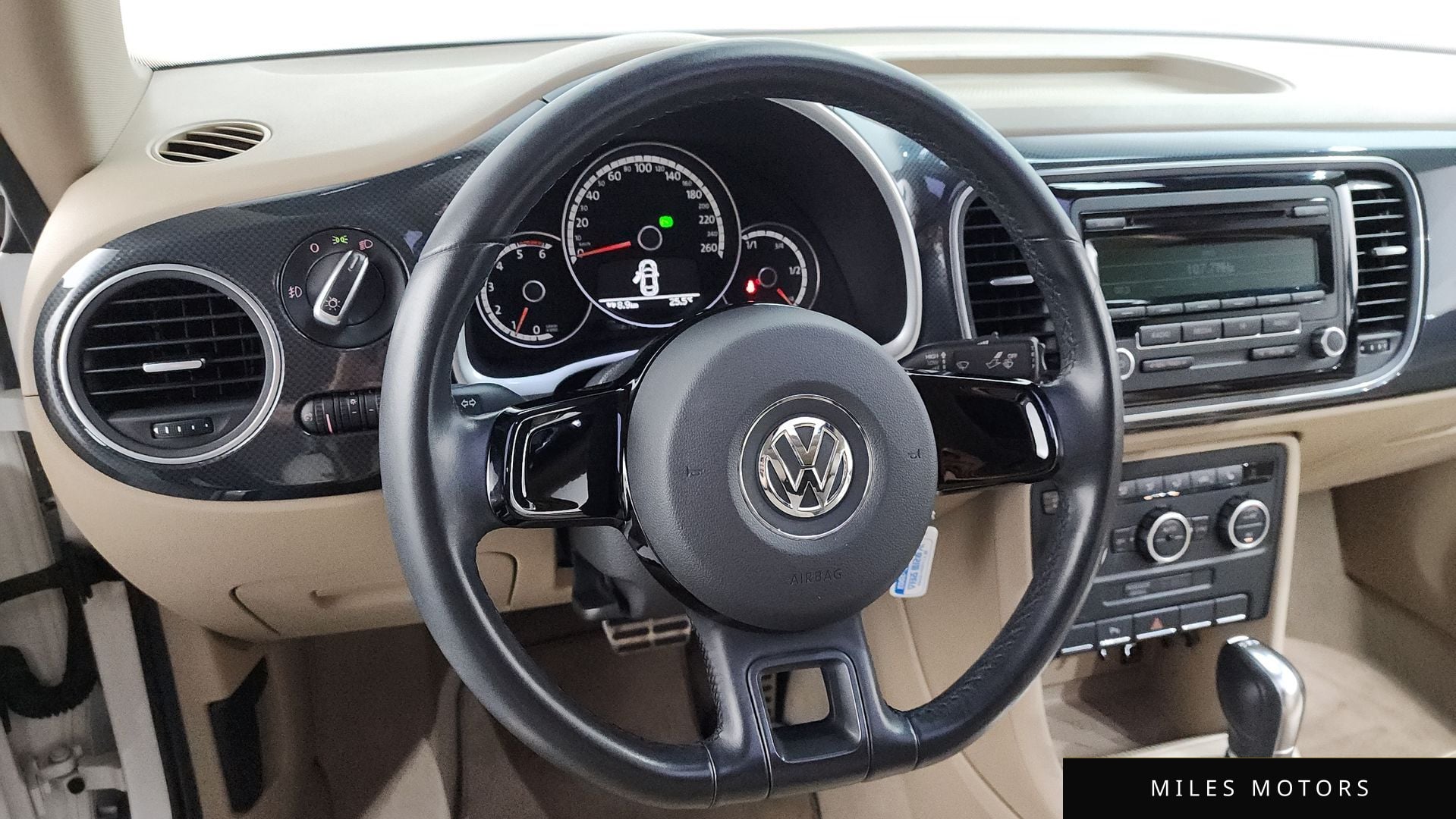 Volkswagen Beetle 2013 — миниатюра 12