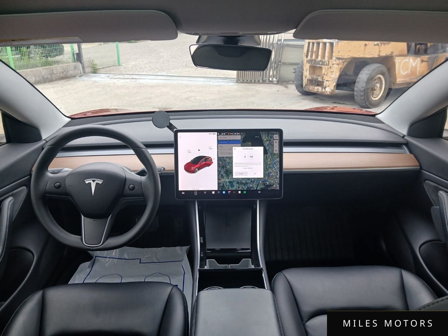 Tesla Model 3 2020 — миниатюра 5