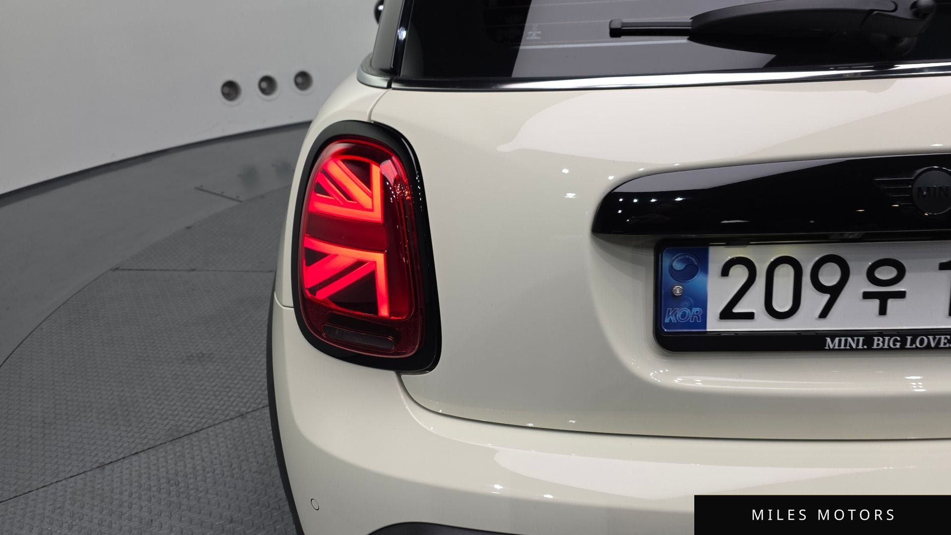MINI Cooper S 2023 — миниатюра 9