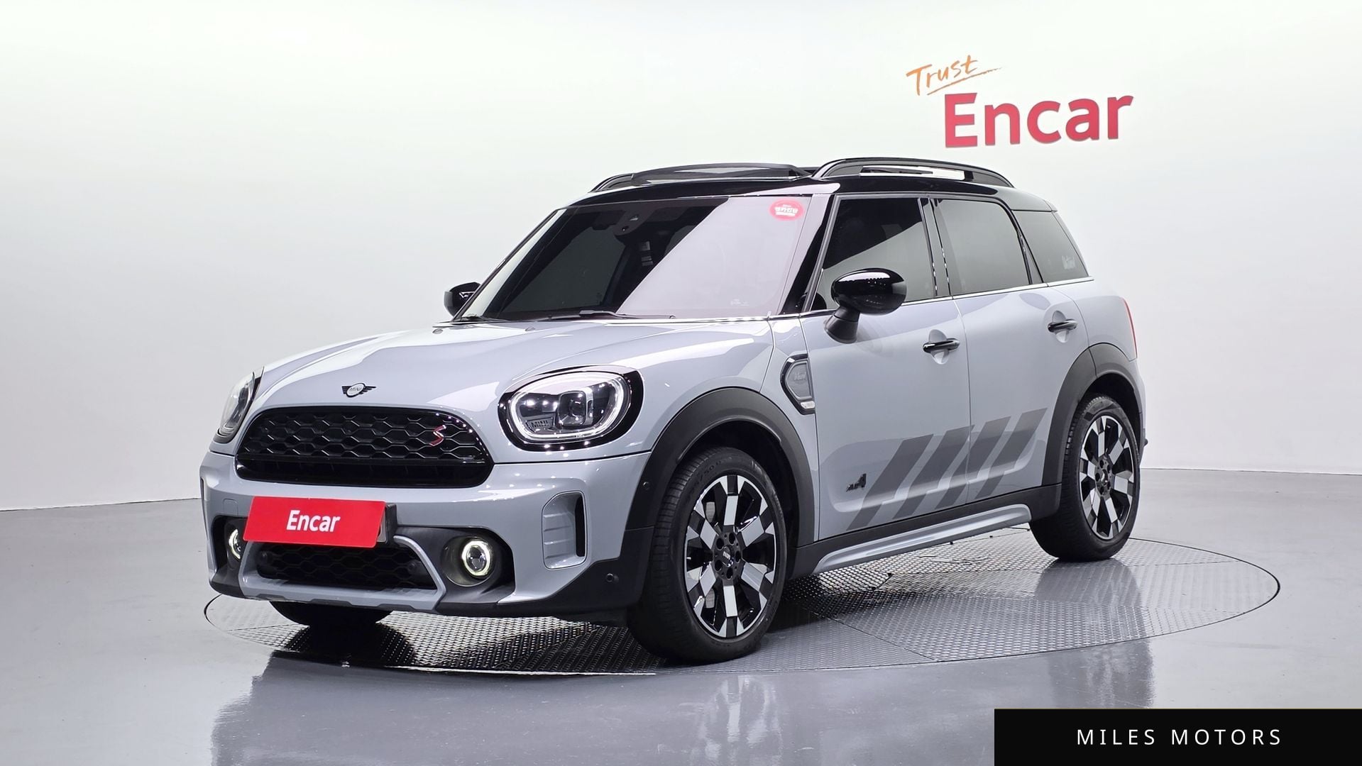 MINI Countryman 2023 — фото 1 из 12