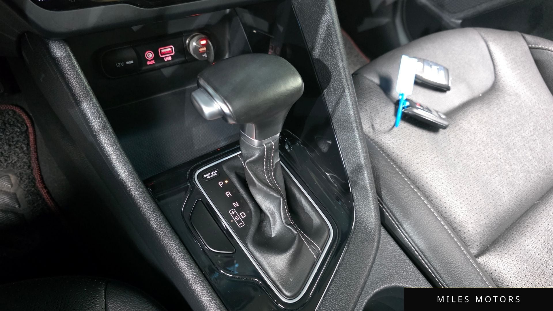 Kia Niro 2018 — миниатюра 12