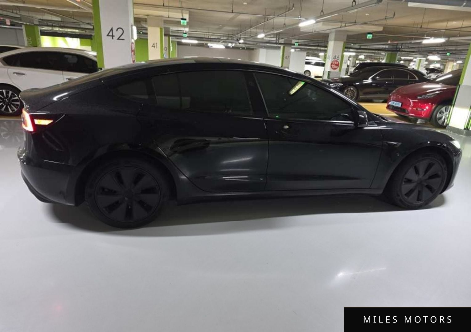 Tesla Model 3 2024 — миниатюра 5