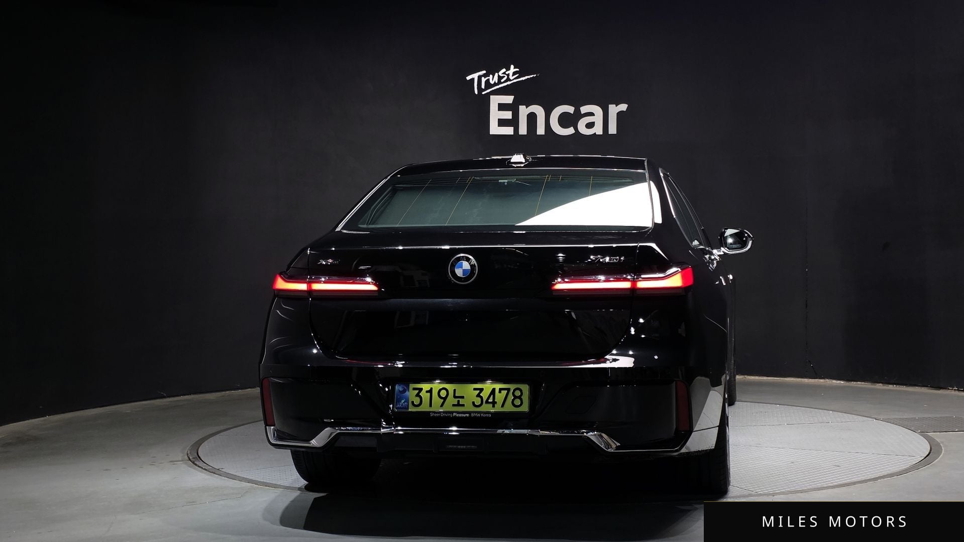 BMW 7 Series (G70) 2025 — миниатюра 4
