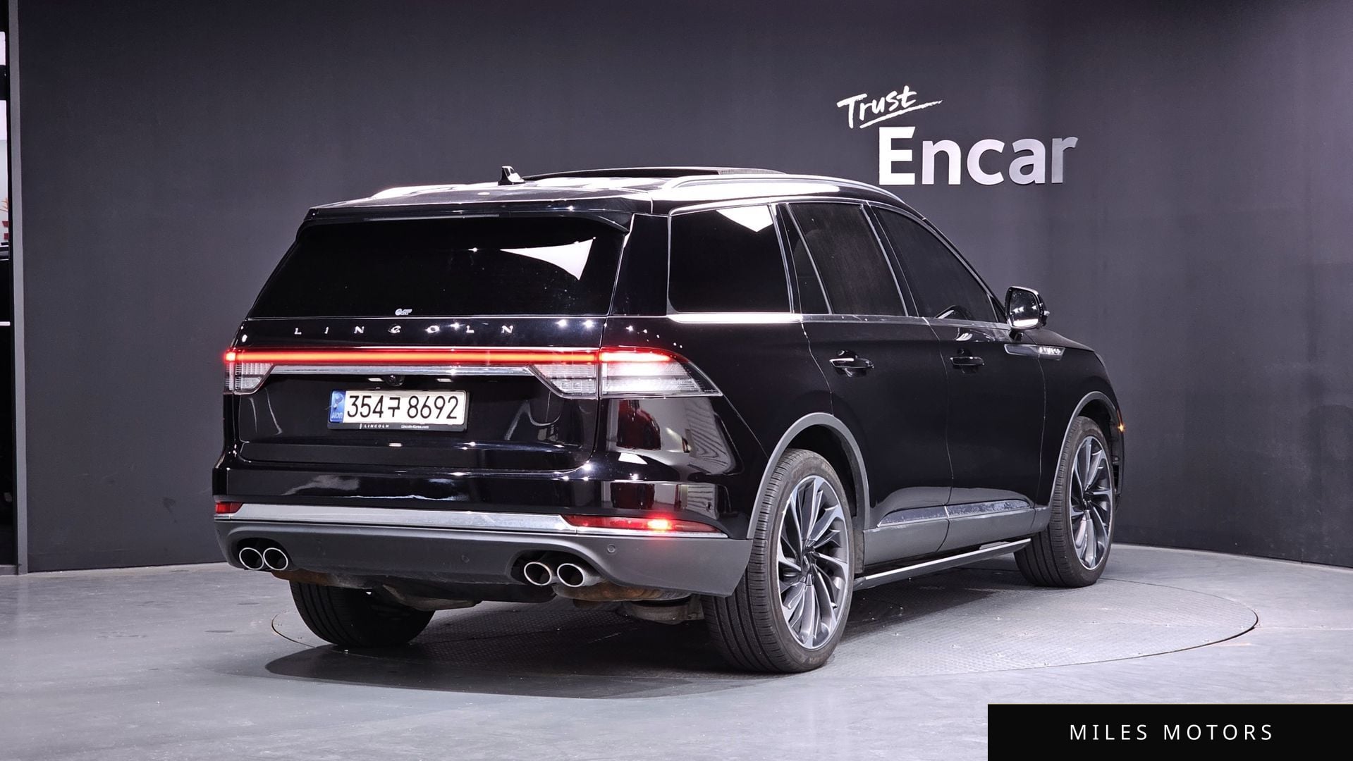 Lincoln Aviator 2021 — миниатюра 2