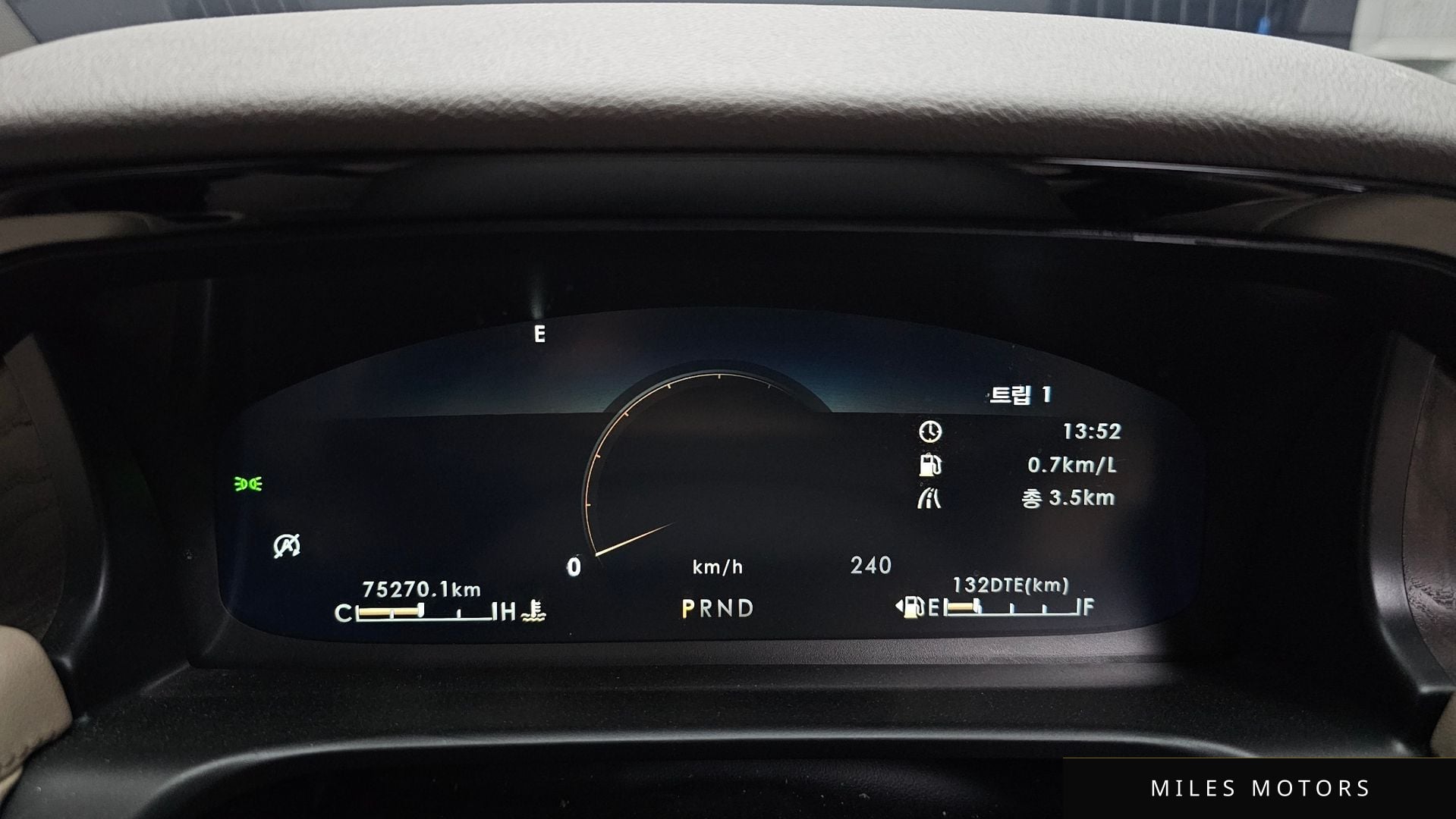 Lincoln Aviator 2021 — миниатюра 11