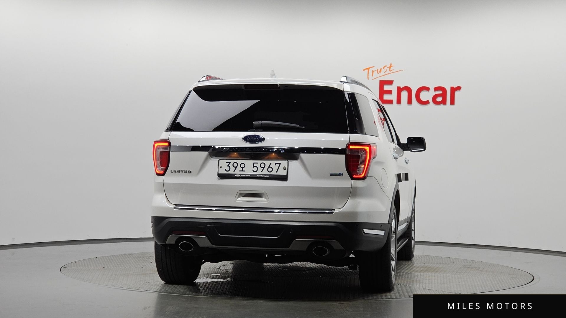 Ford Explorer 2018 — миниатюра 3