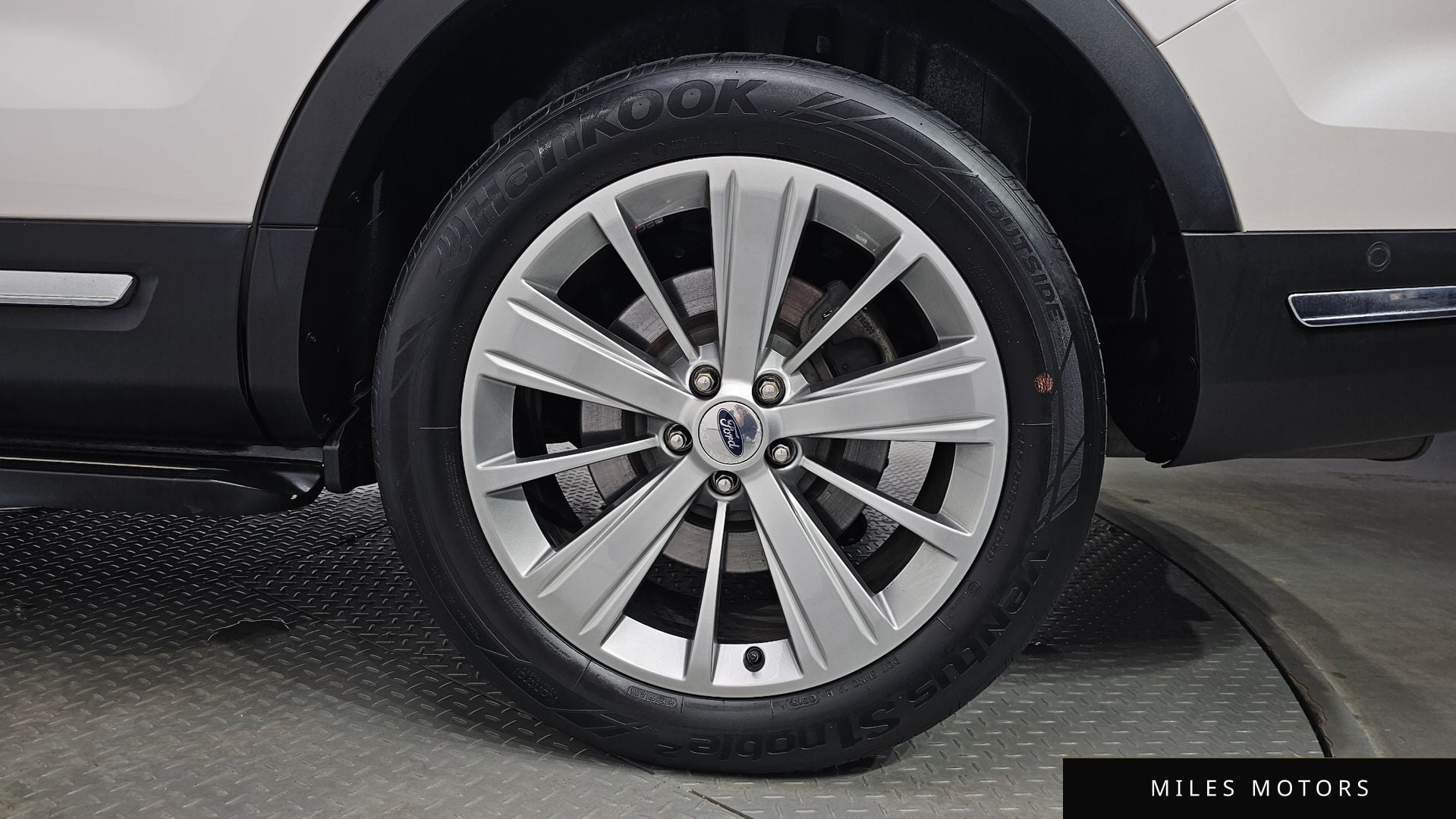 Ford Explorer 2018 — миниатюра 6