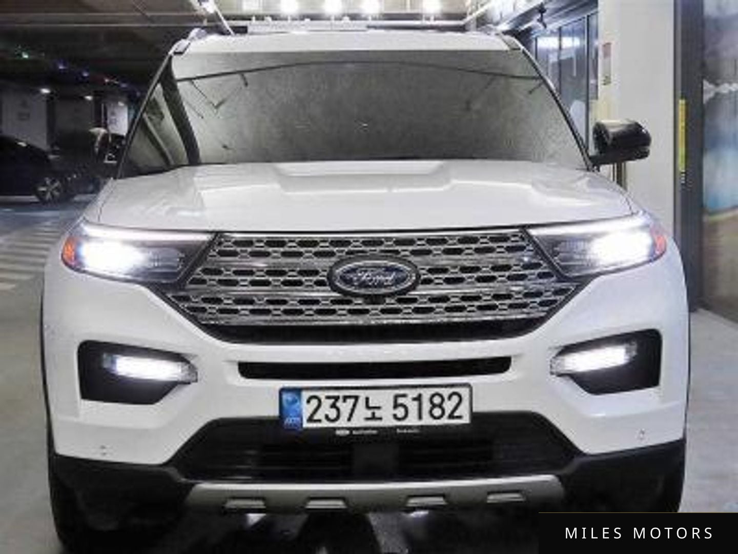 Ford Explorer 2021 — миниатюра 2