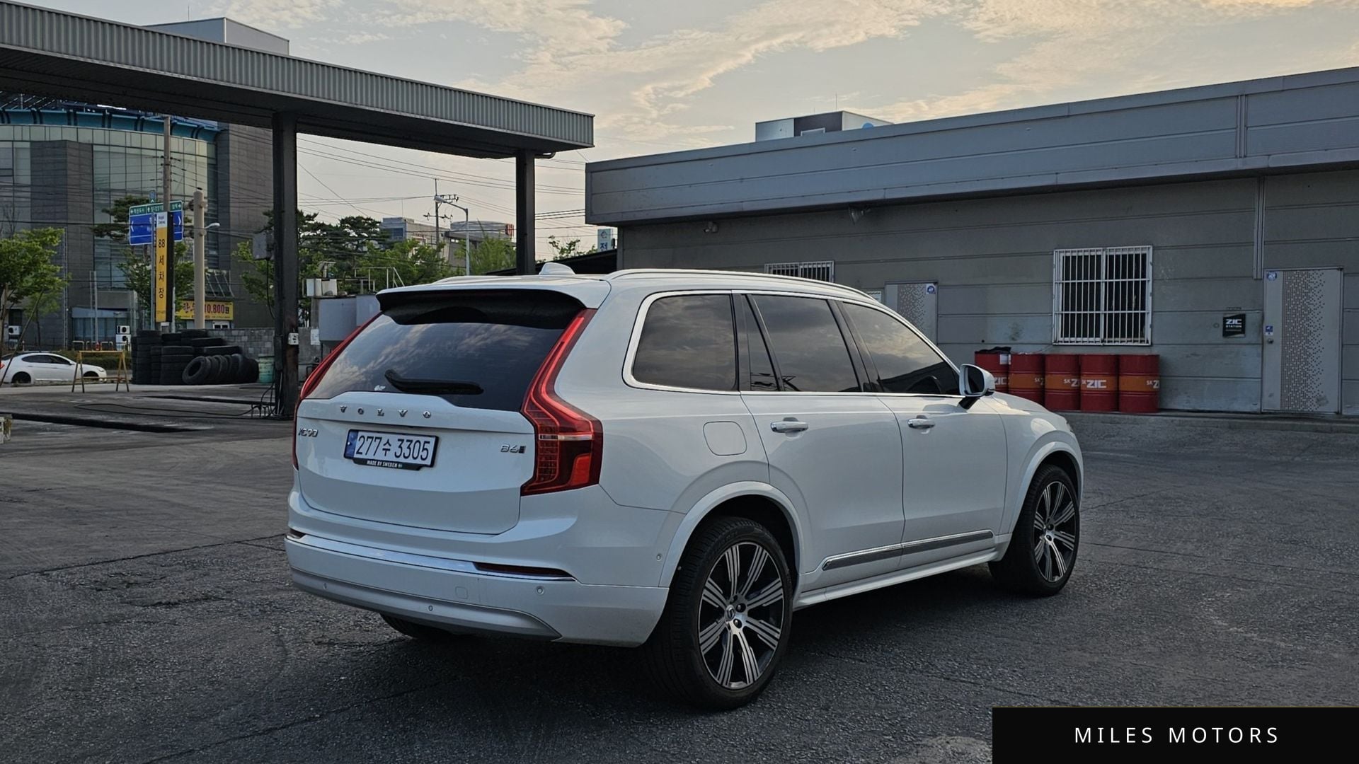 Volvo XC90 2022 — миниатюра 4