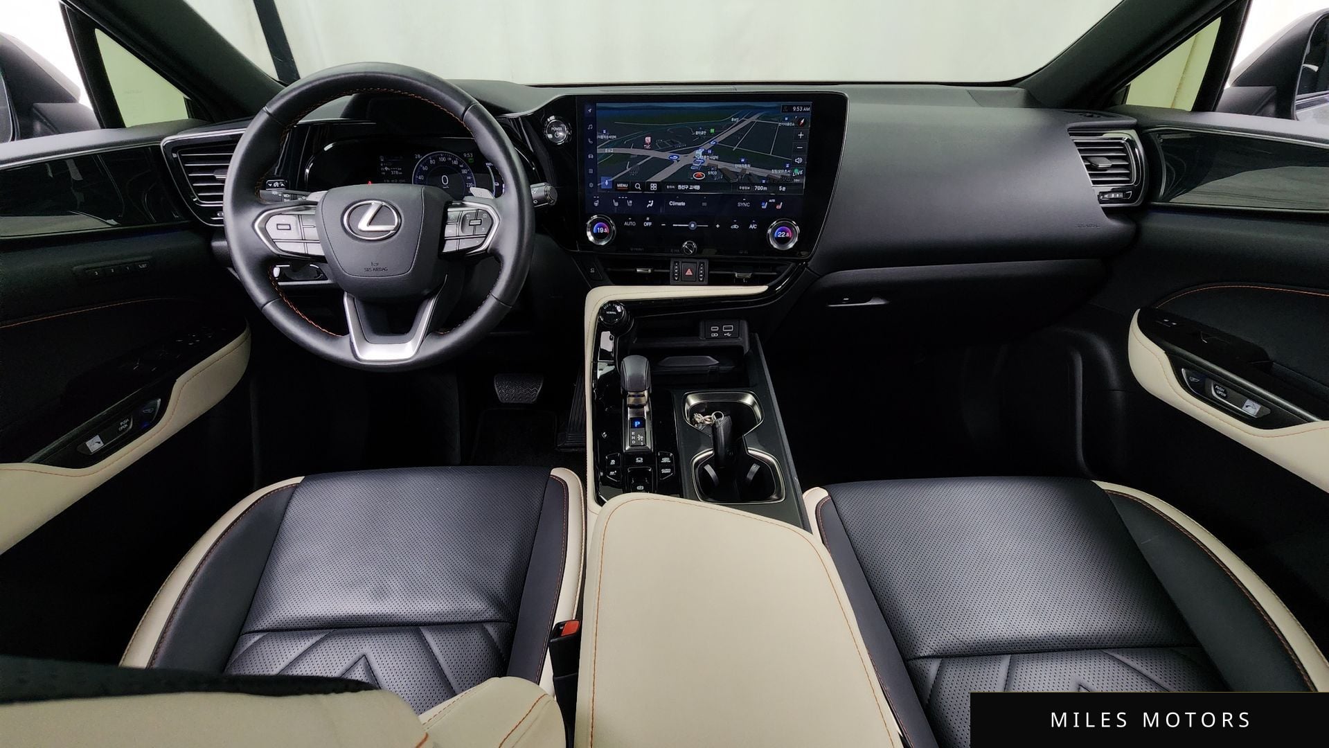 Лексус NX450h+ 2023 — миниатюра 7
