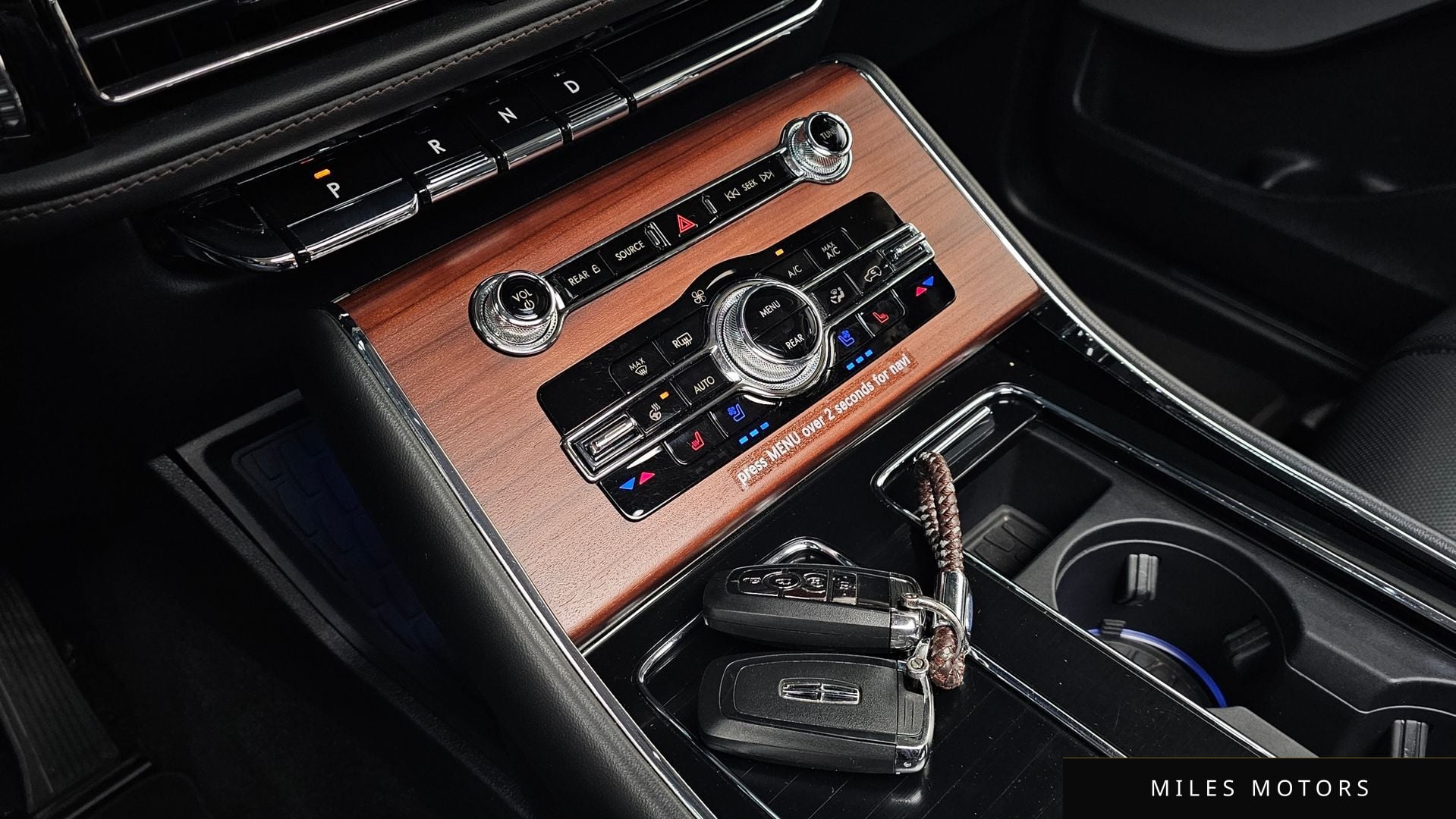 Lincoln Aviator 2021 — миниатюра 9