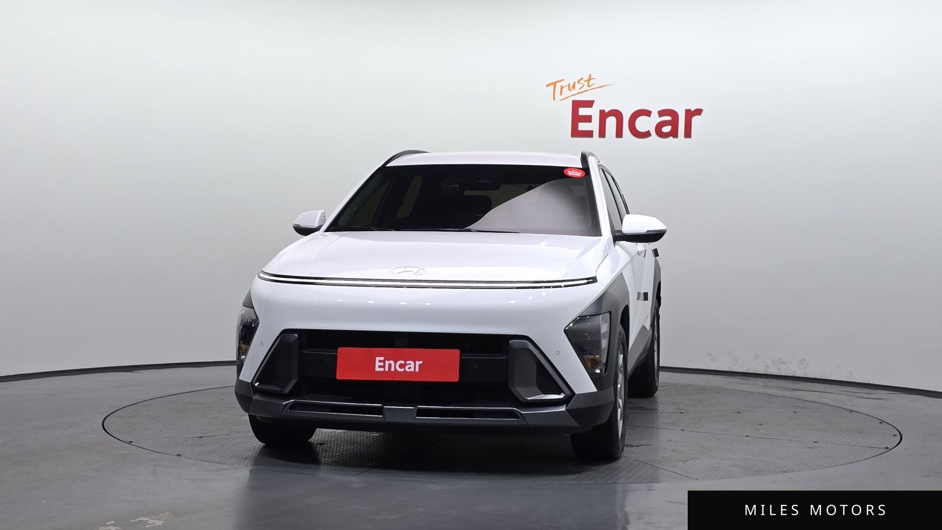 Hyundai Kona 2023 — миниатюра 3