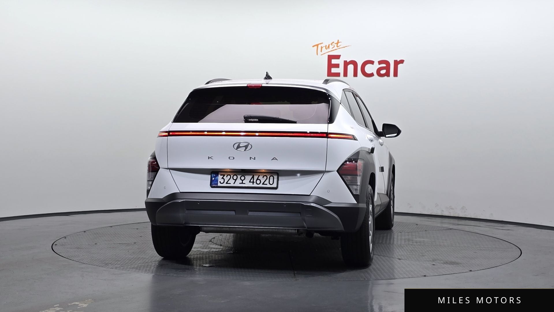 Hyundai Kona 2023 — миниатюра 4