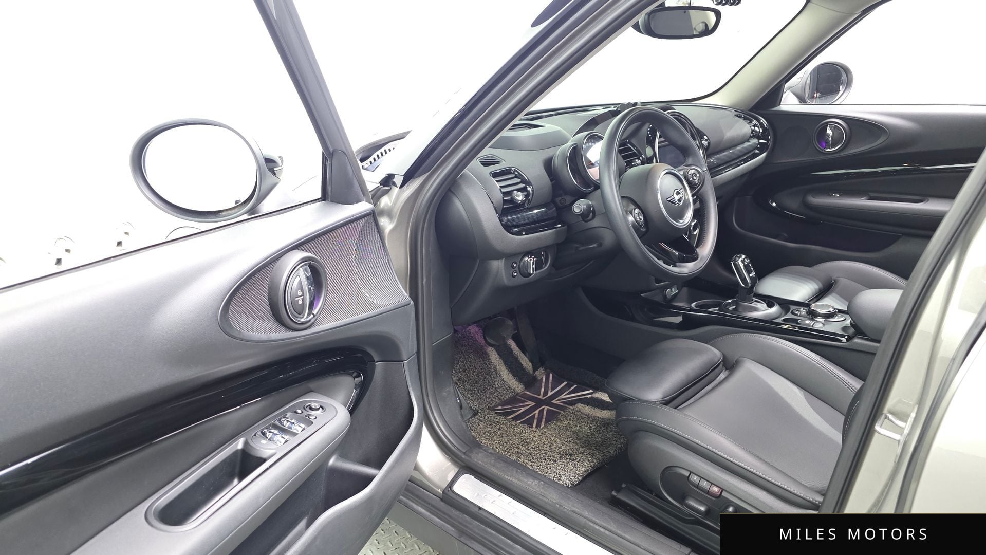 MINI Clubman 2019 — миниатюра 12