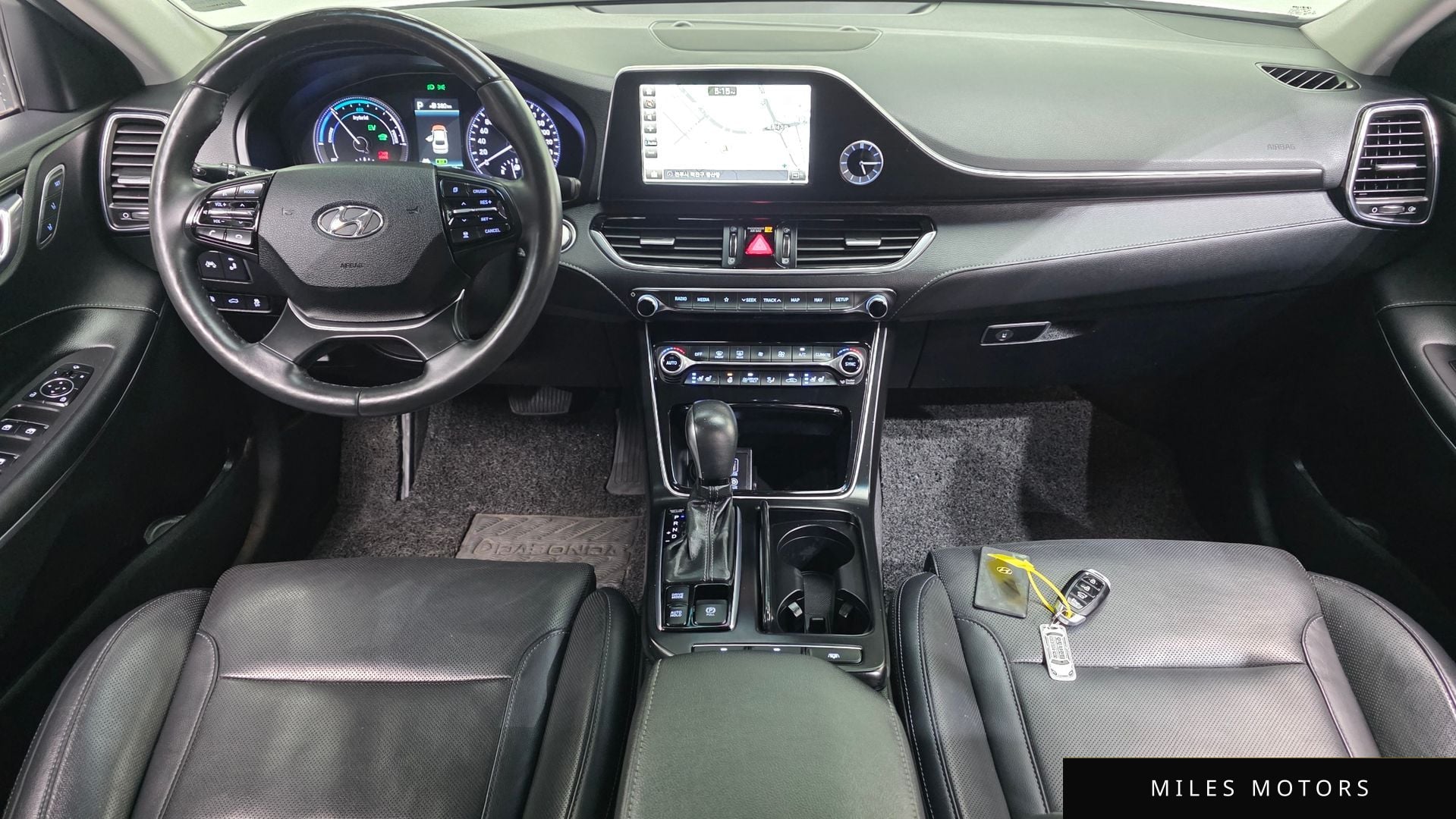 Hyundai Grandeur 2018 — миниатюра 10