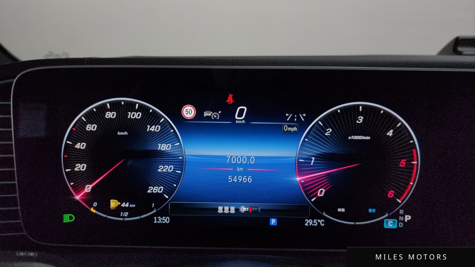 Mercedes-Benz GLE-Class W167 2023 — миниатюра 11