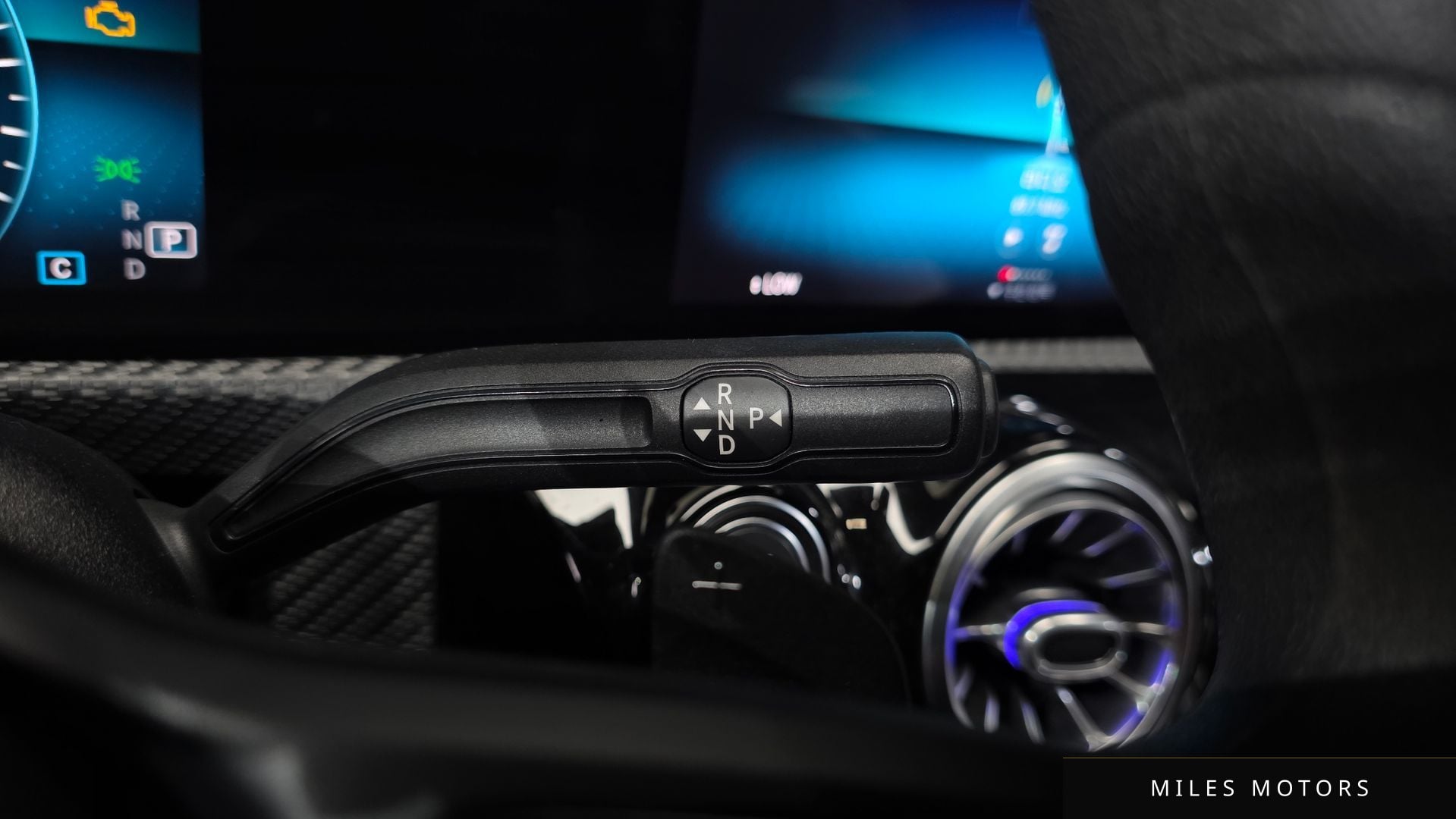 Mercedes-Benz A-Class W177 2020 — миниатюра 12