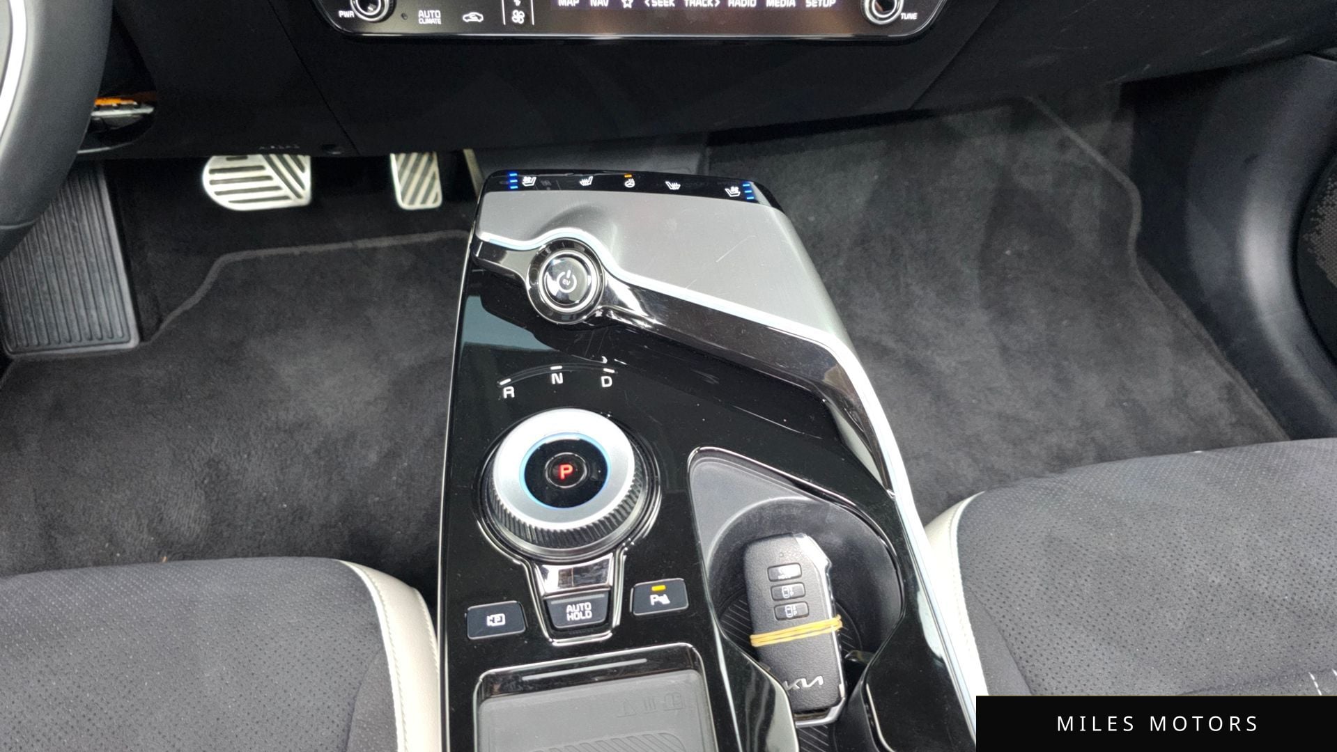 Kia EV6 2022 — миниатюра 9