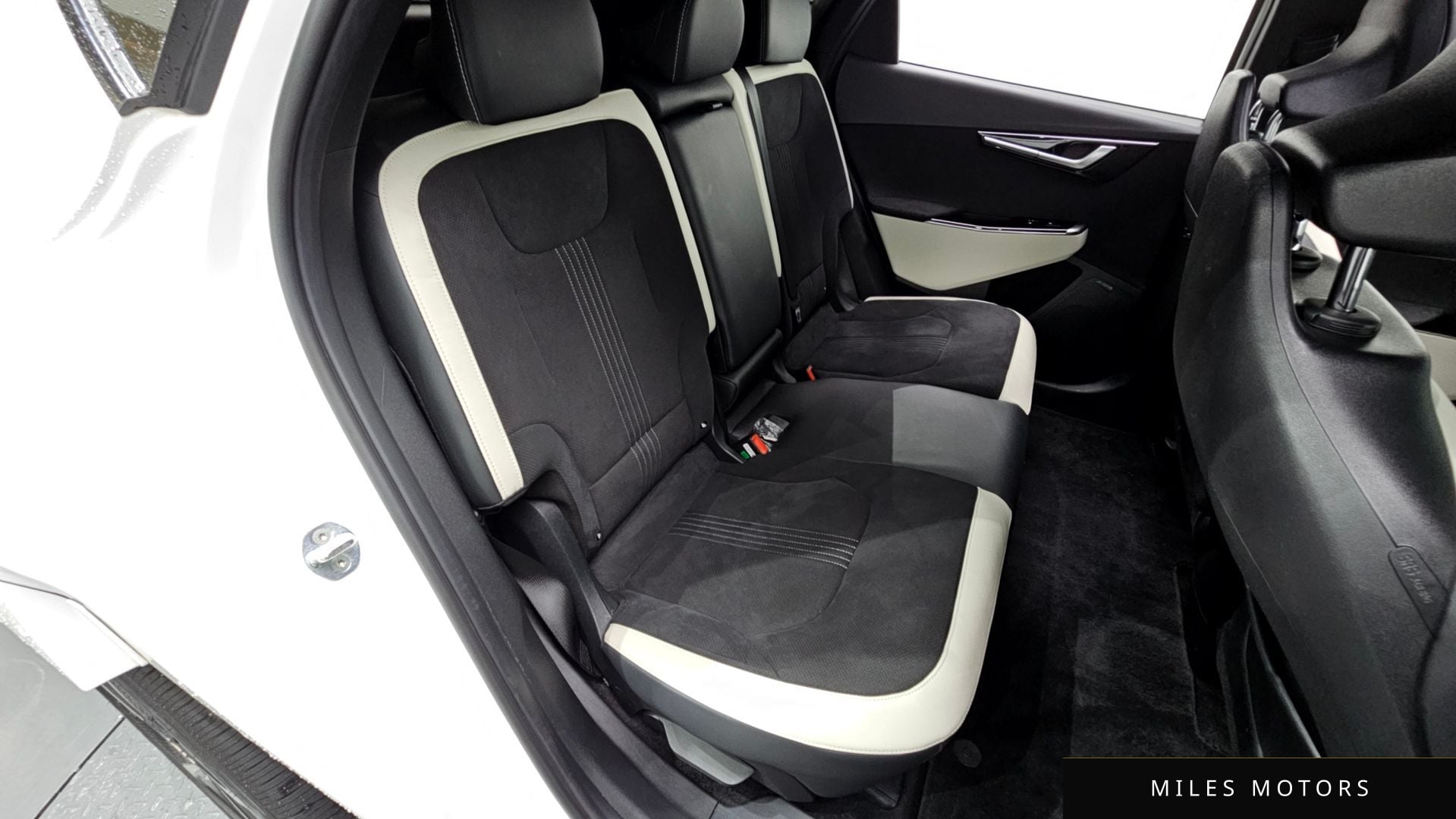 Kia EV6 2022 — миниатюра 12