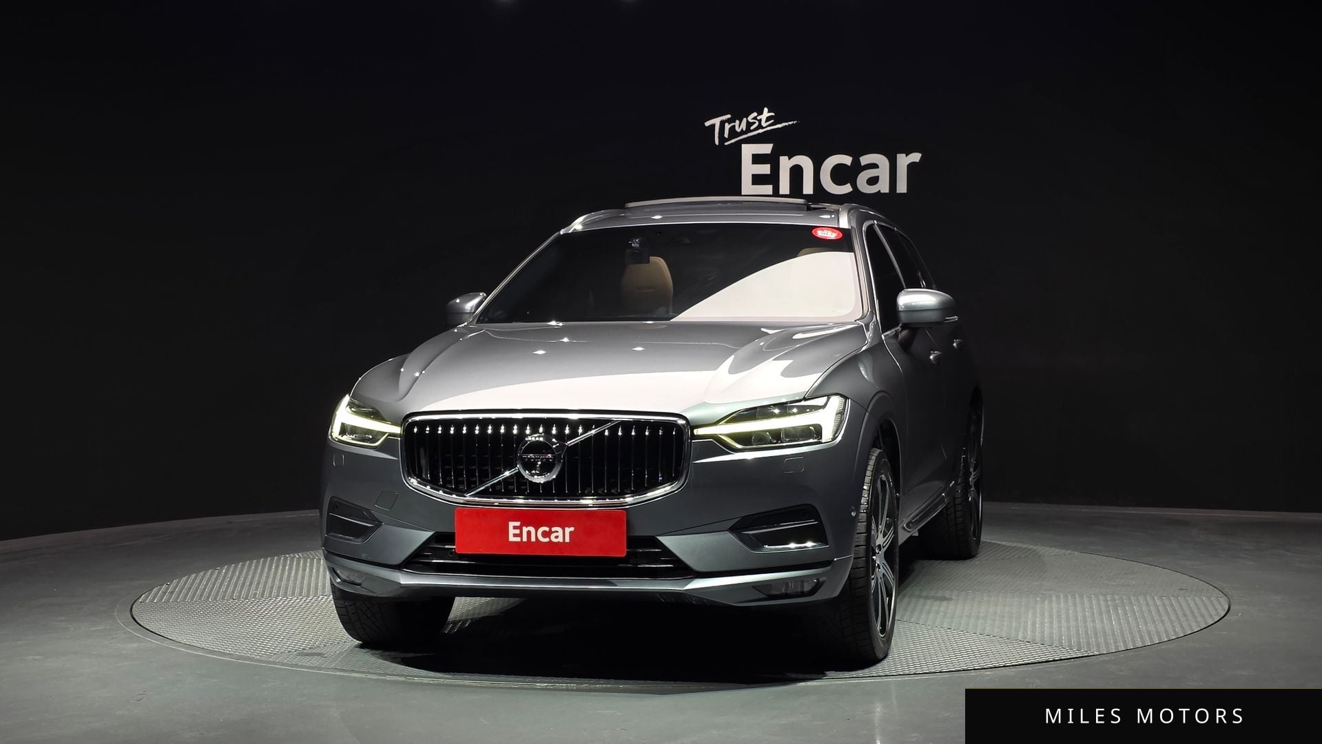 Volvo XC60 2019 — миниатюра 3