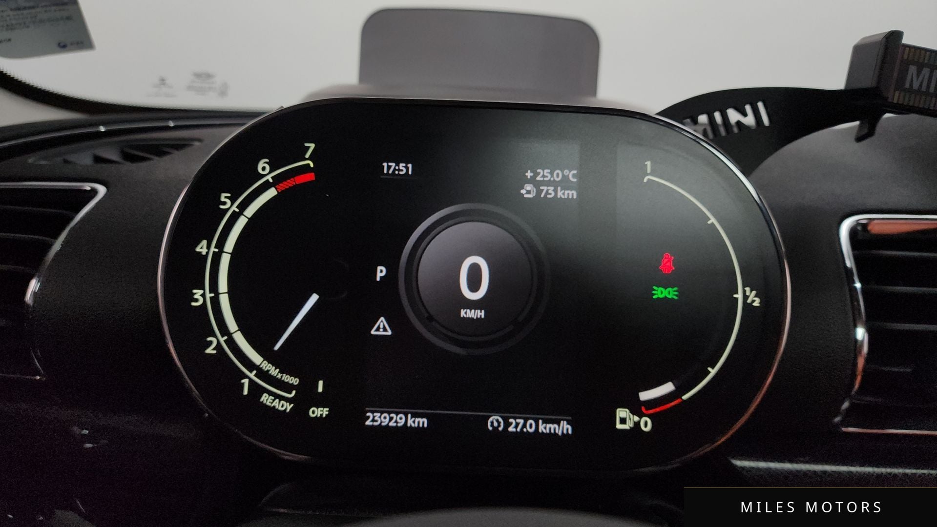 MINI Clubman 2021 — миниатюра 10