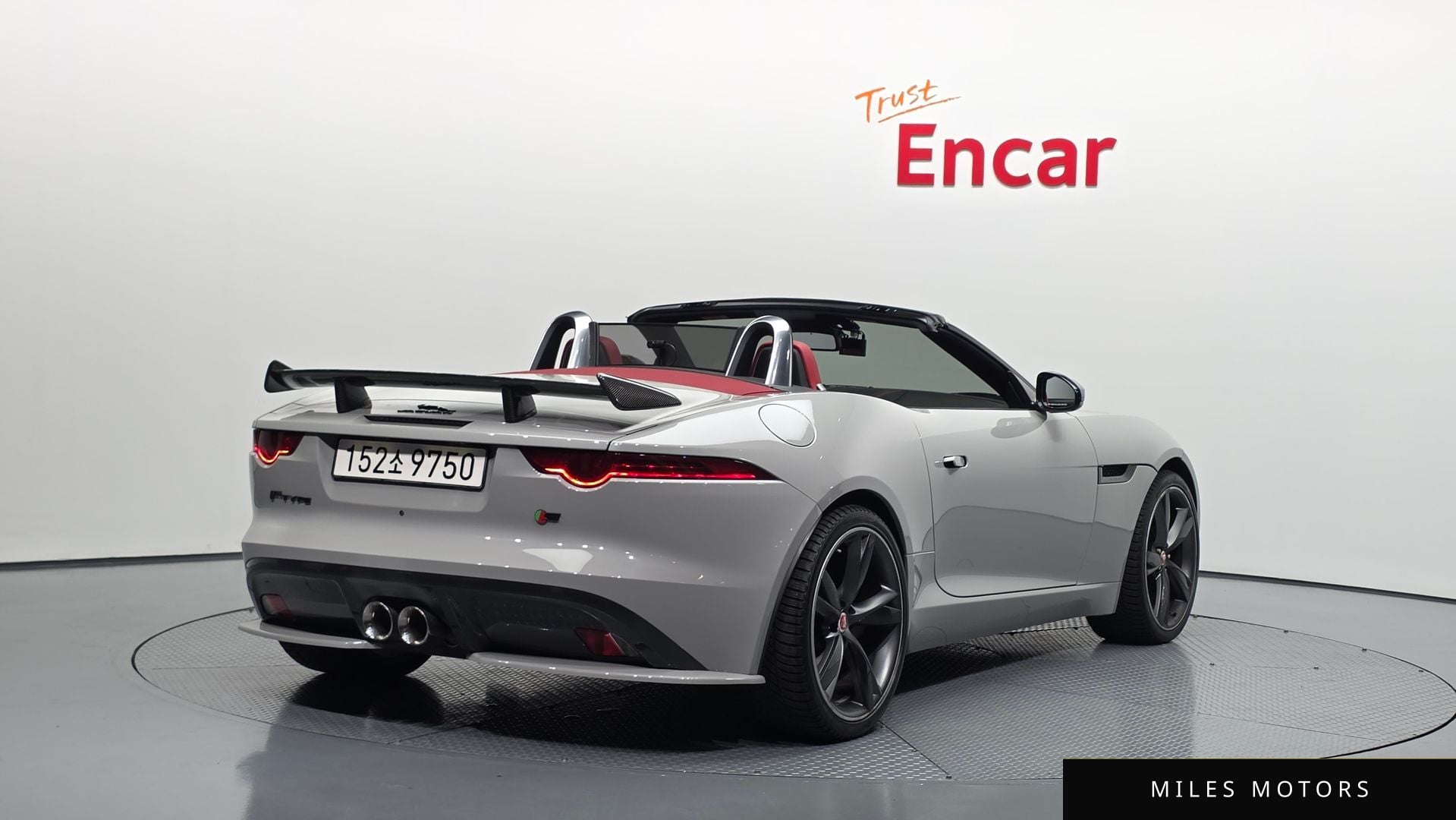 Jaguar F-TYPE 2016 — миниатюра 2