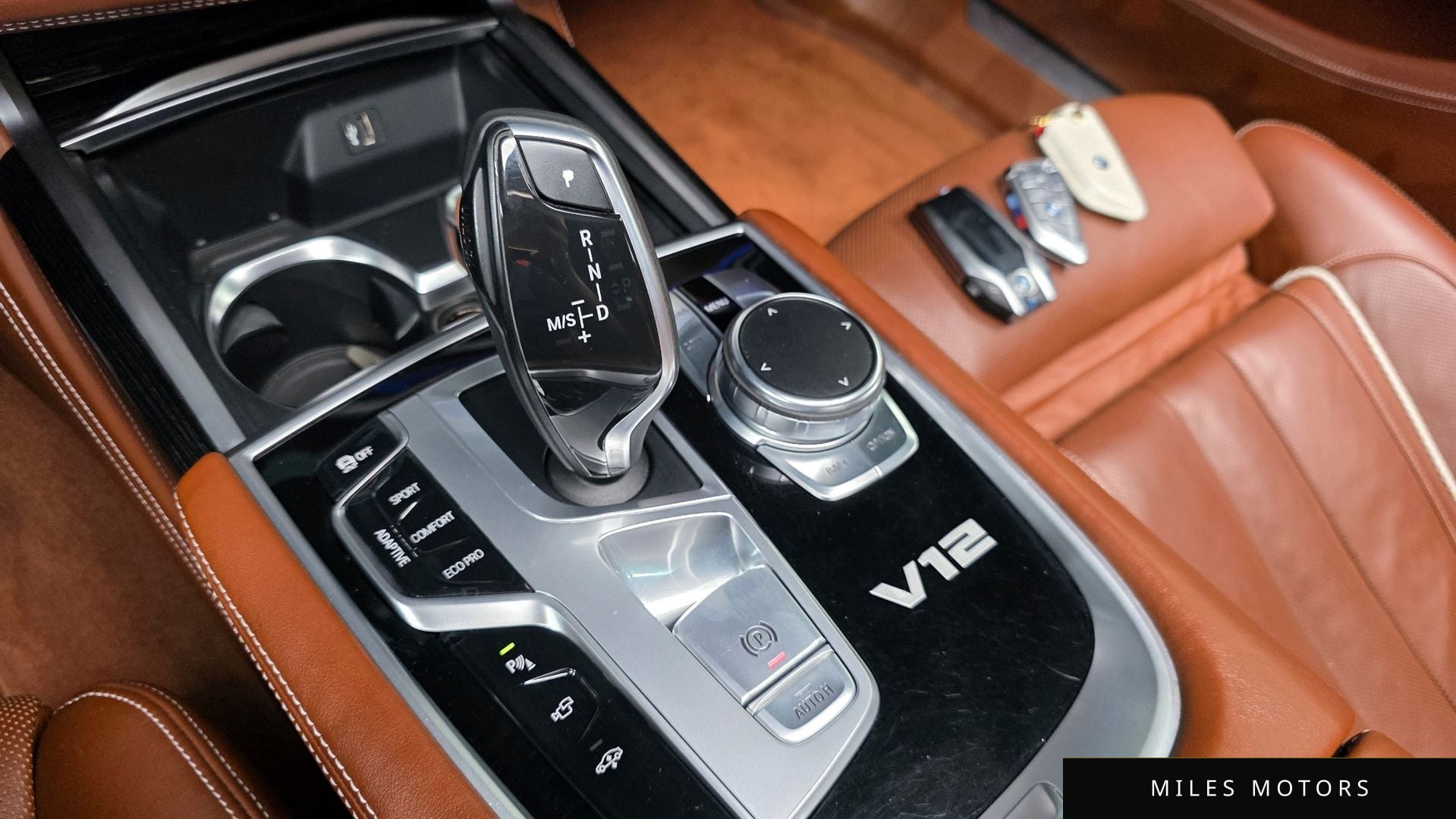 BMW 7 Series (G11) 2018 — миниатюра 12