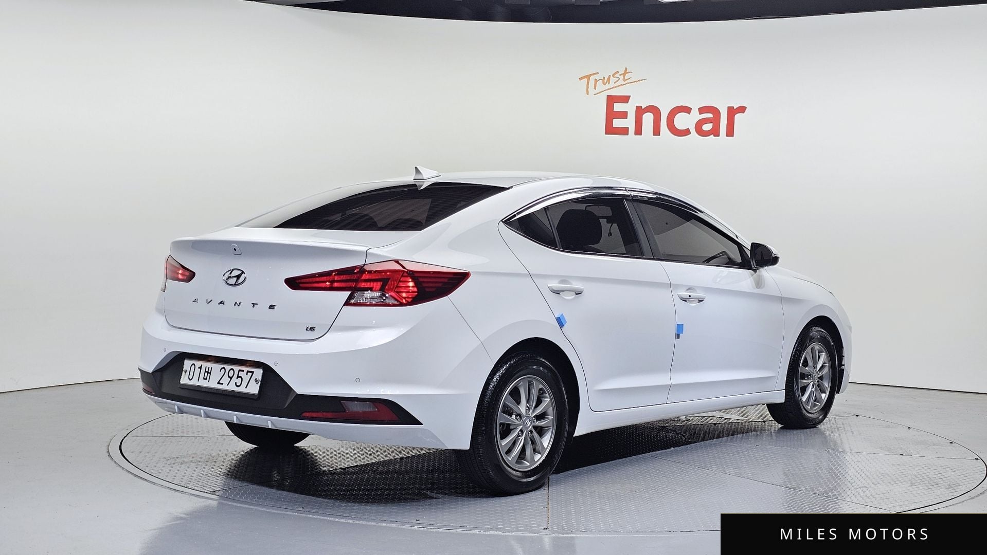 Hyundai AVANTE 2019 — миниатюра 2