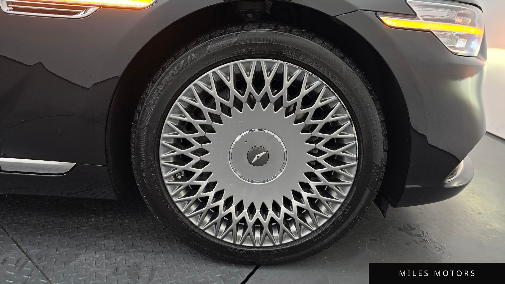 Genesis G90 2019 — миниатюра 7