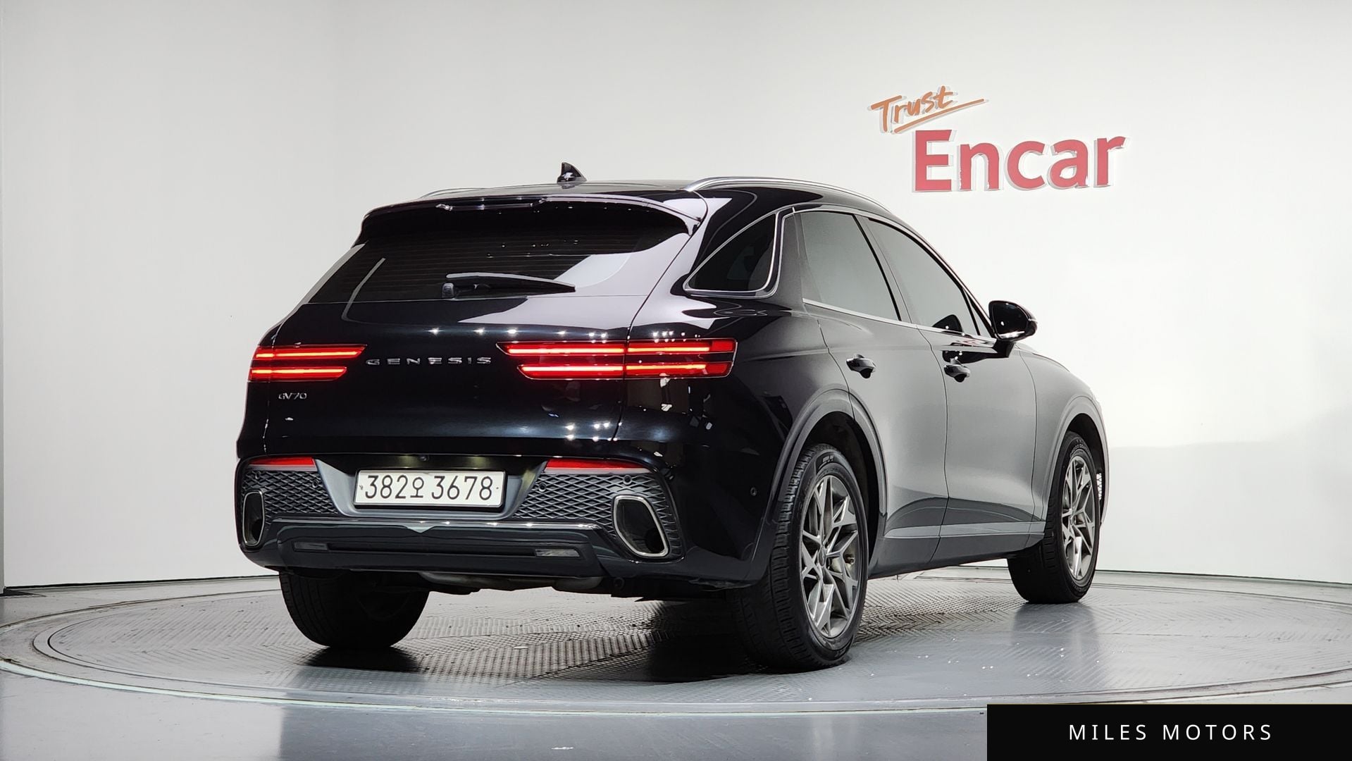 Genesis GV70 2022 — миниатюра 2