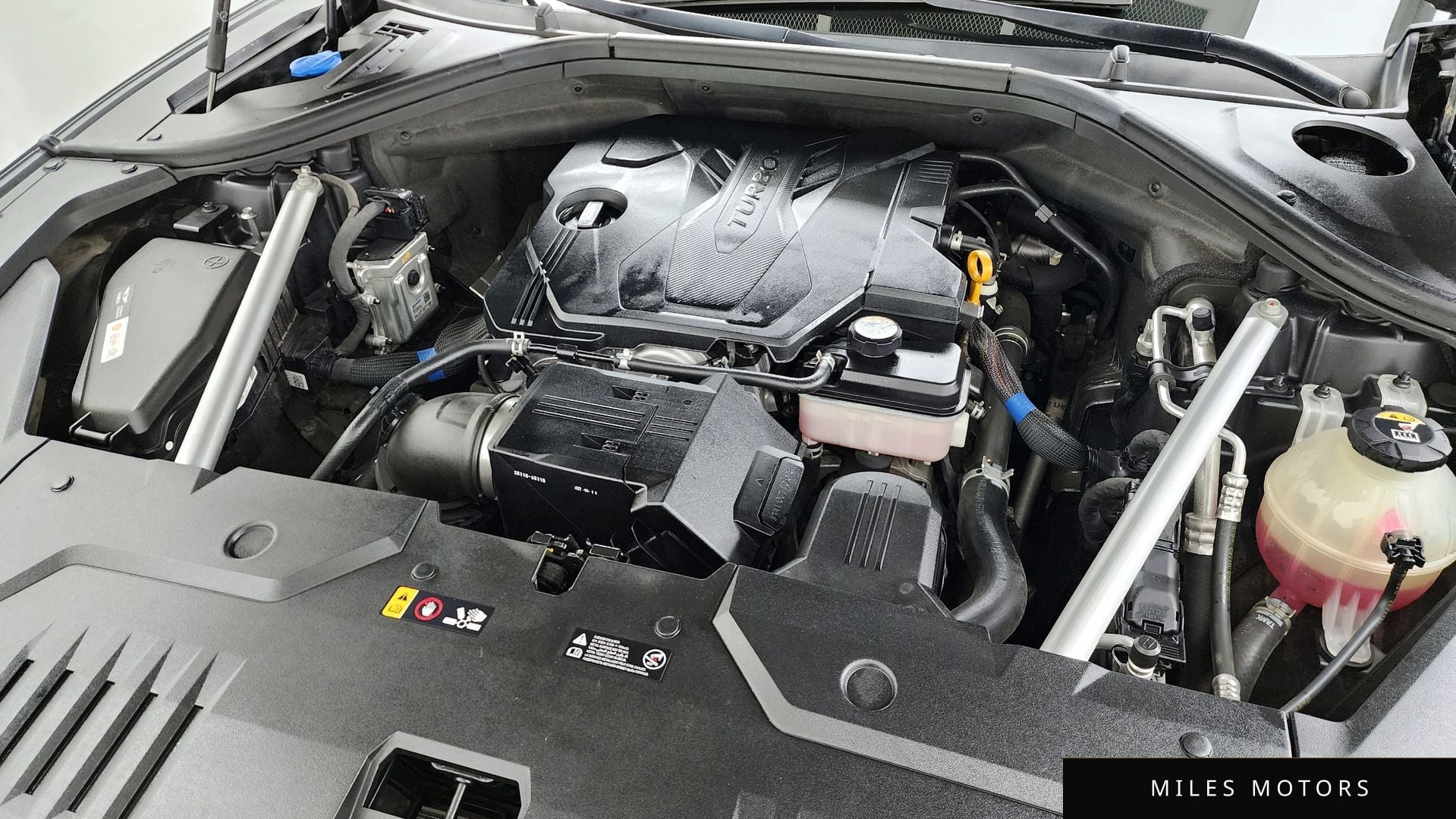 Genesis GV70 2022 — миниатюра 6