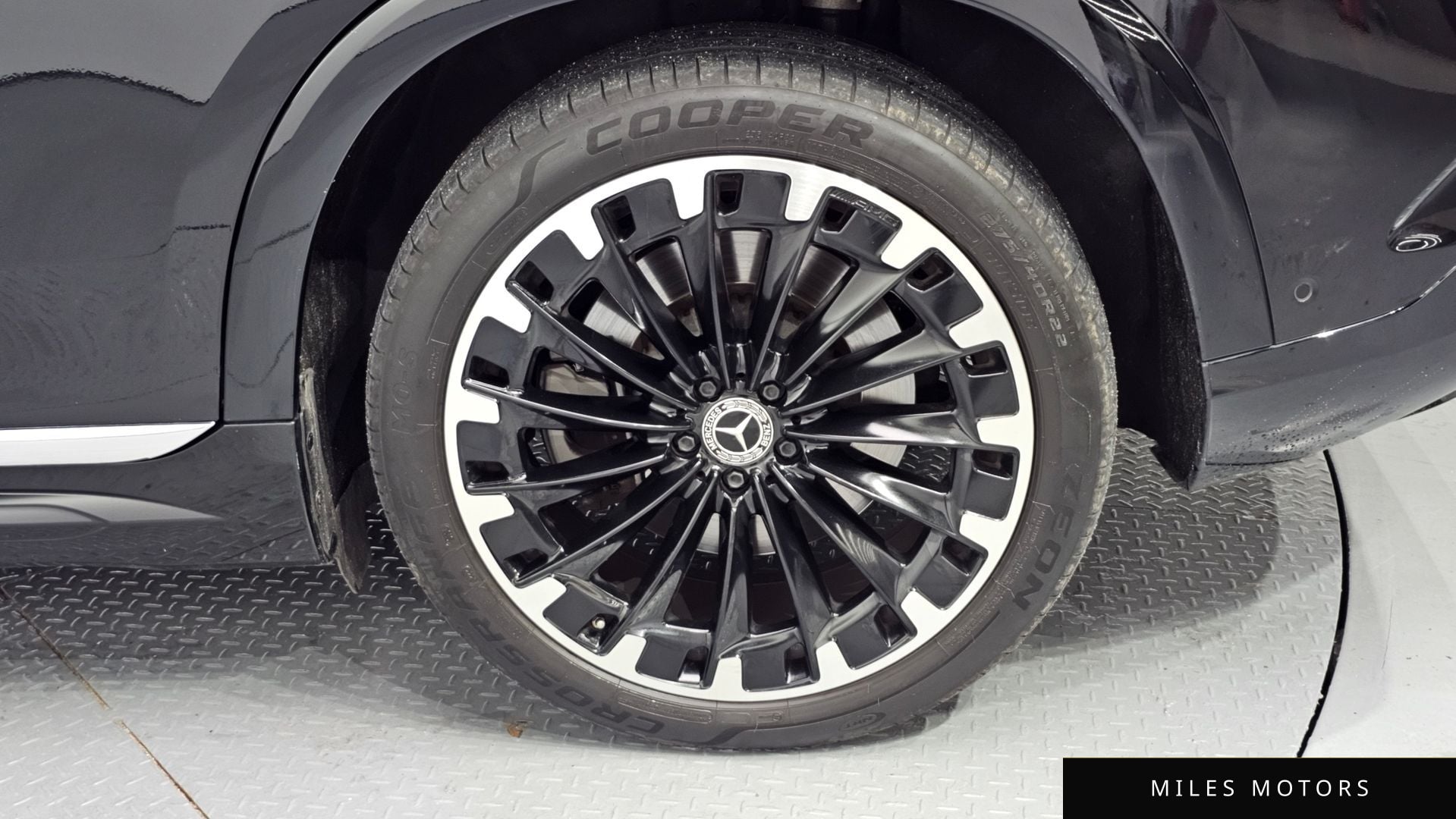 Mercedes-Benz EQS SUV X296 2023 — миниатюра 7