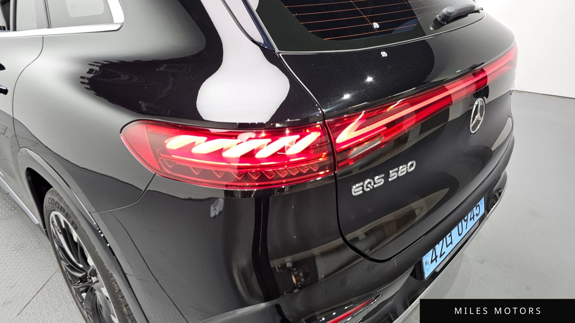 Mercedes-Benz EQS SUV X296 2023 — миниатюра 9