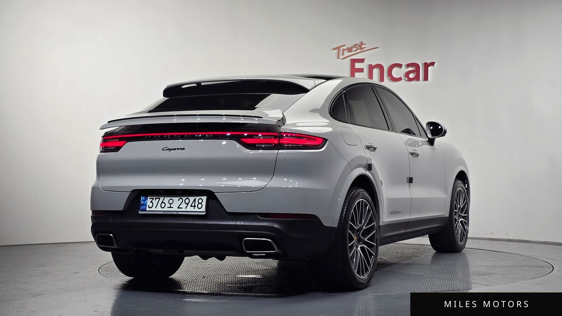 Porsche Cayenne 2021 — миниатюра 2