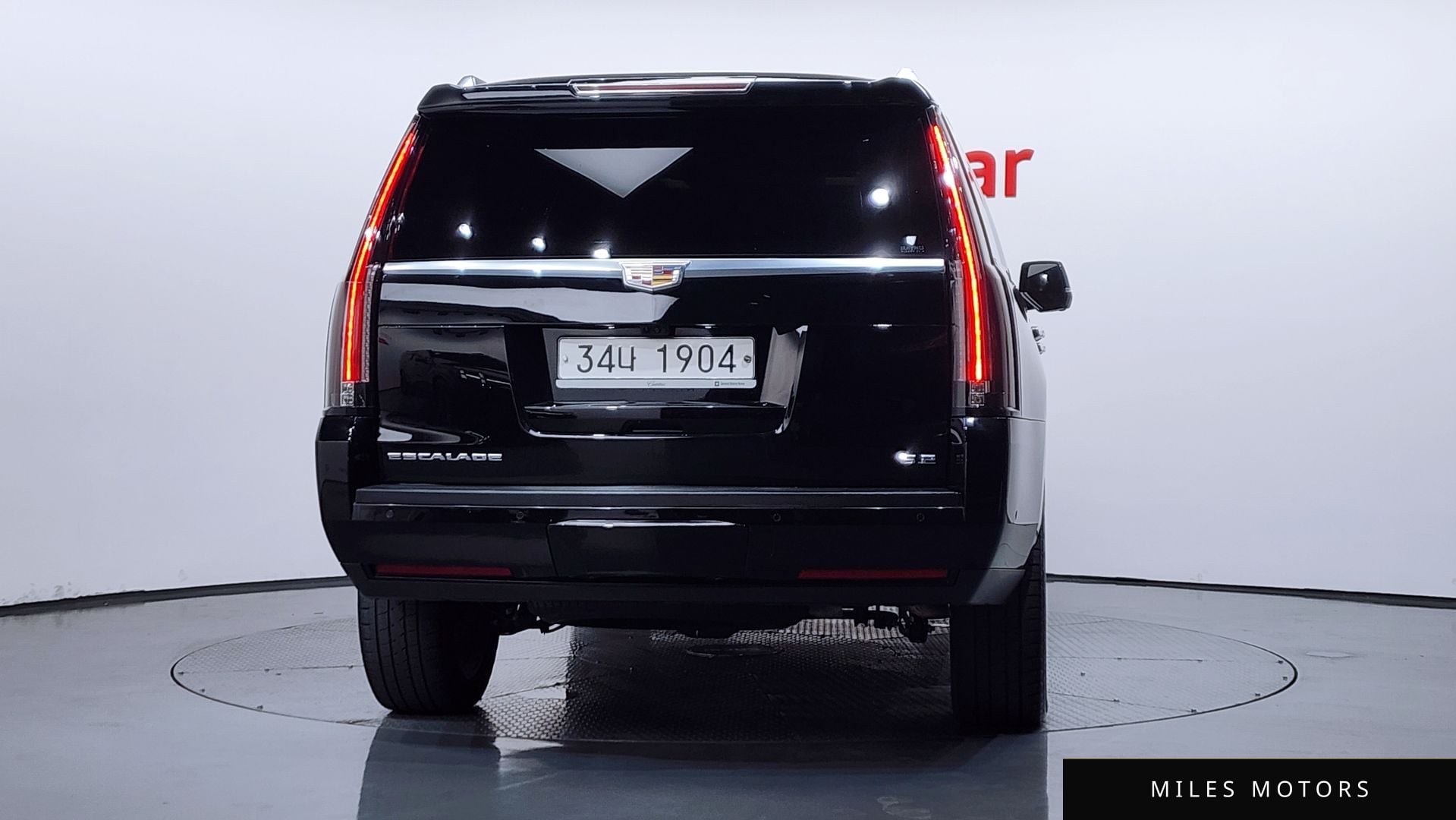 Cadillac Escalade 2018 — миниатюра 4