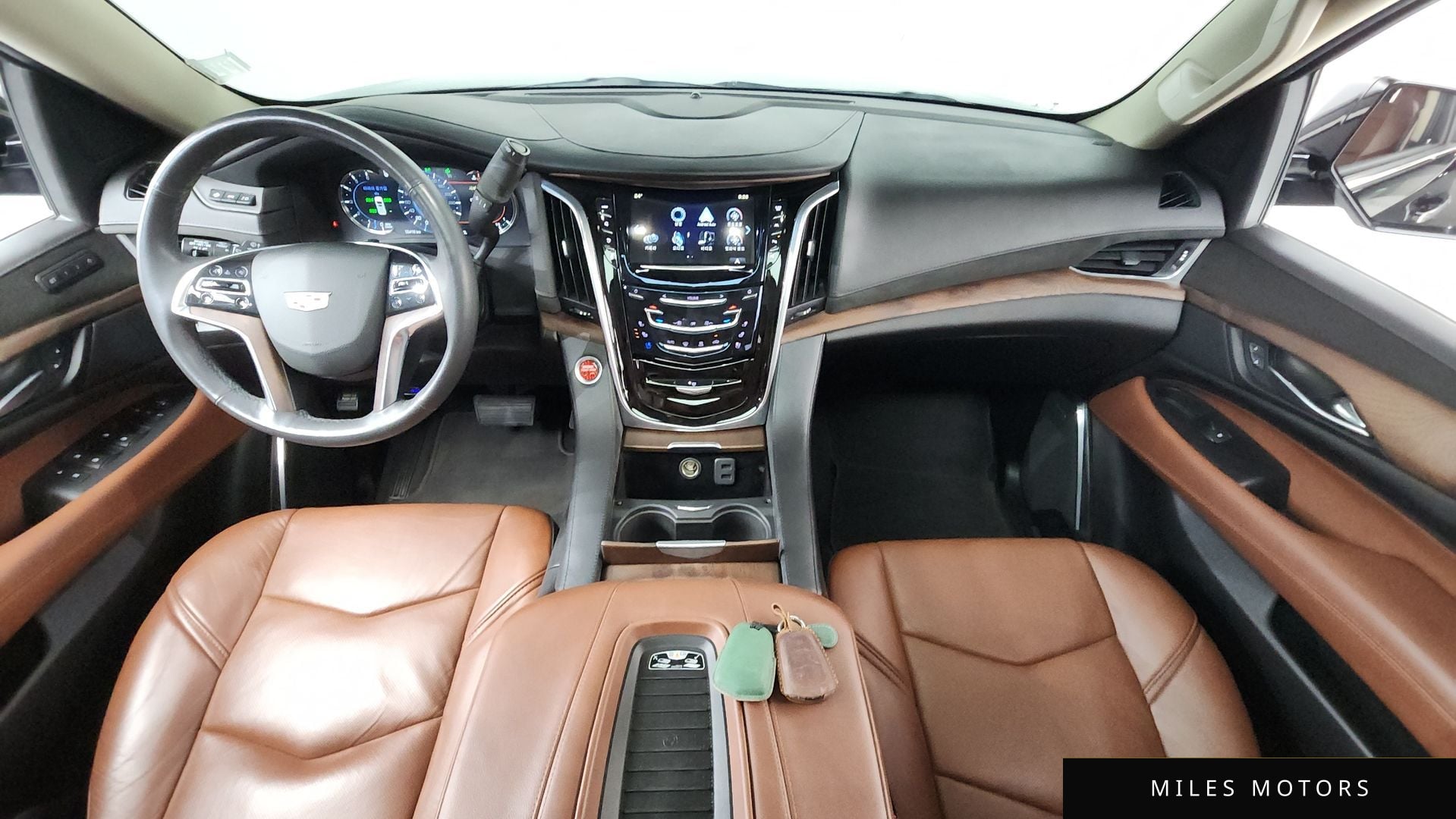Cadillac Escalade 2018 — миниатюра 10