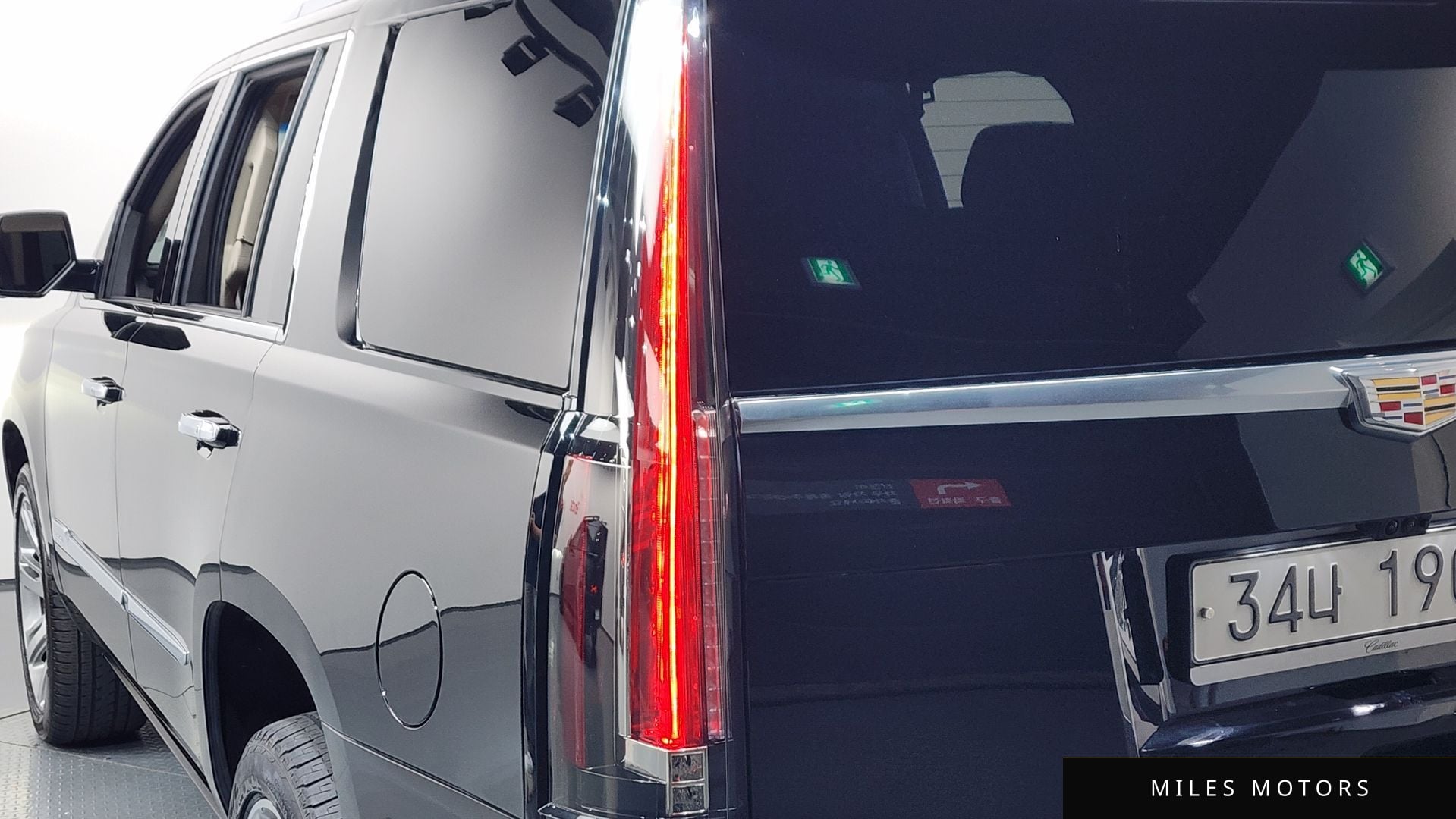 Cadillac Escalade 2018 — миниатюра 9