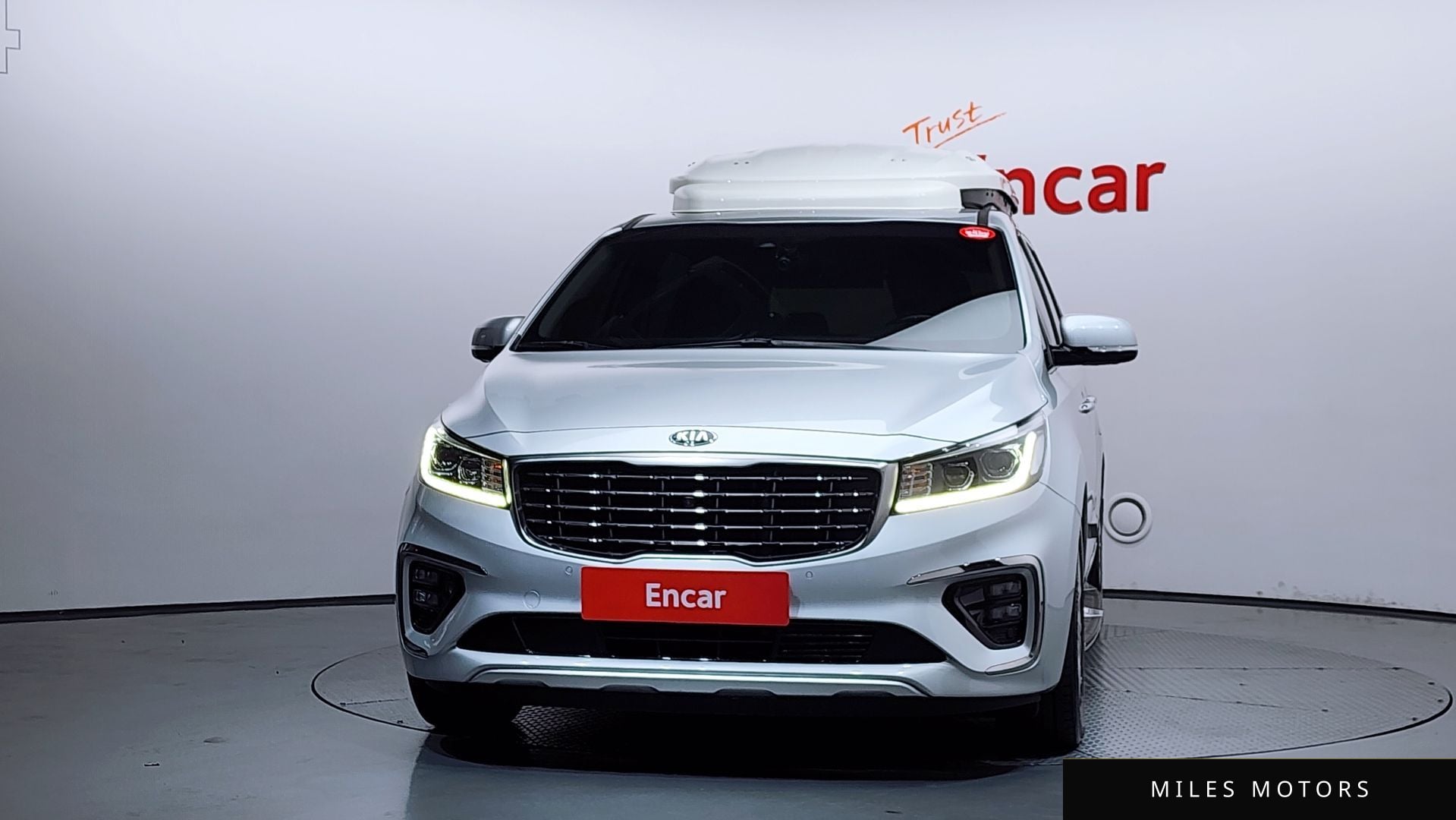 Kia Canival 2019 — миниатюра 3
