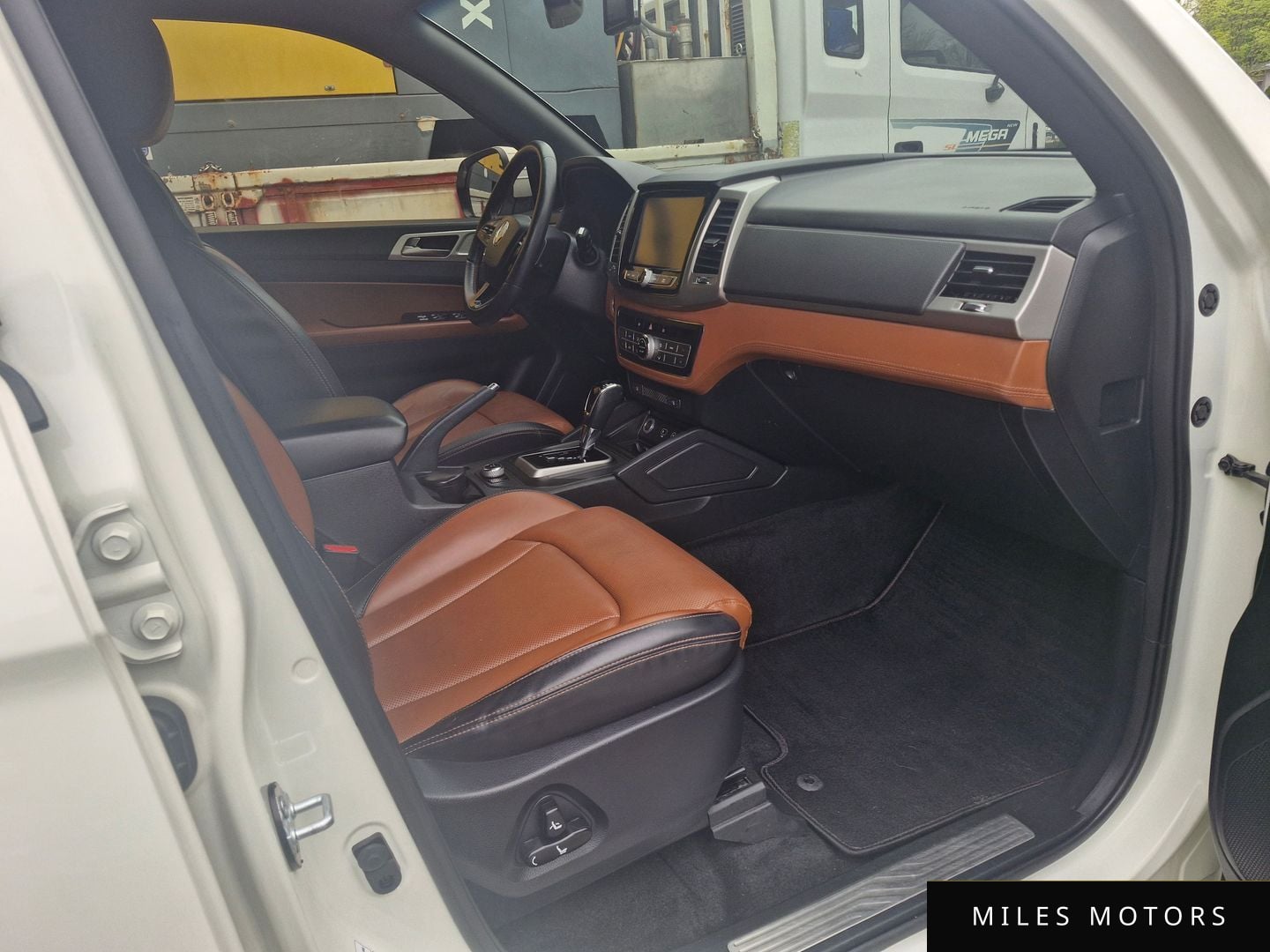 KG Mobility Rexton 2019 — миниатюра 4